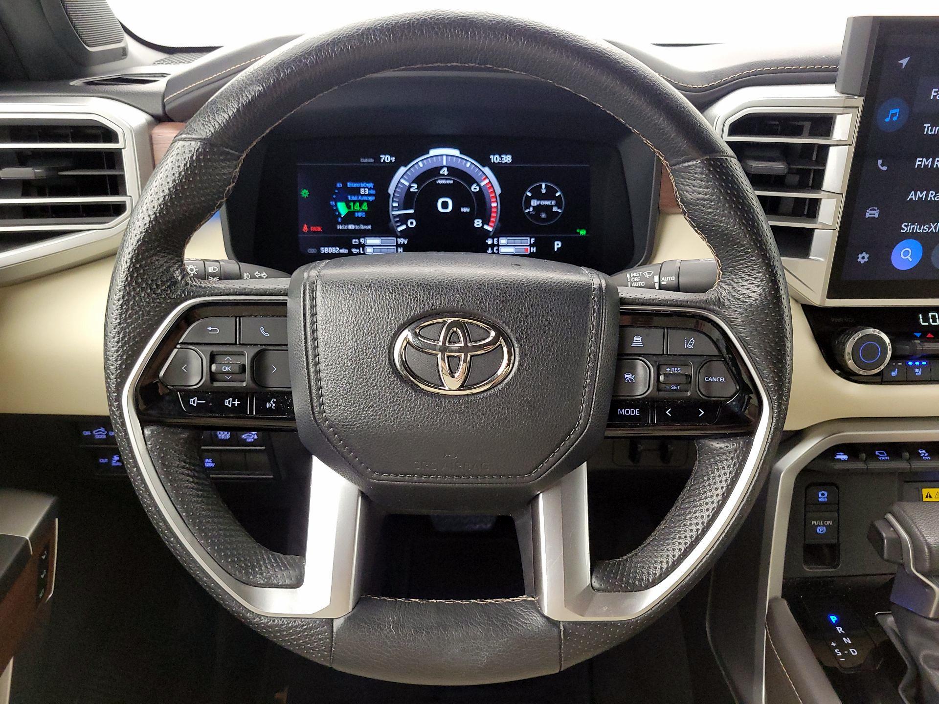 Thumbnail: 2022 Toyota Tundra - 10