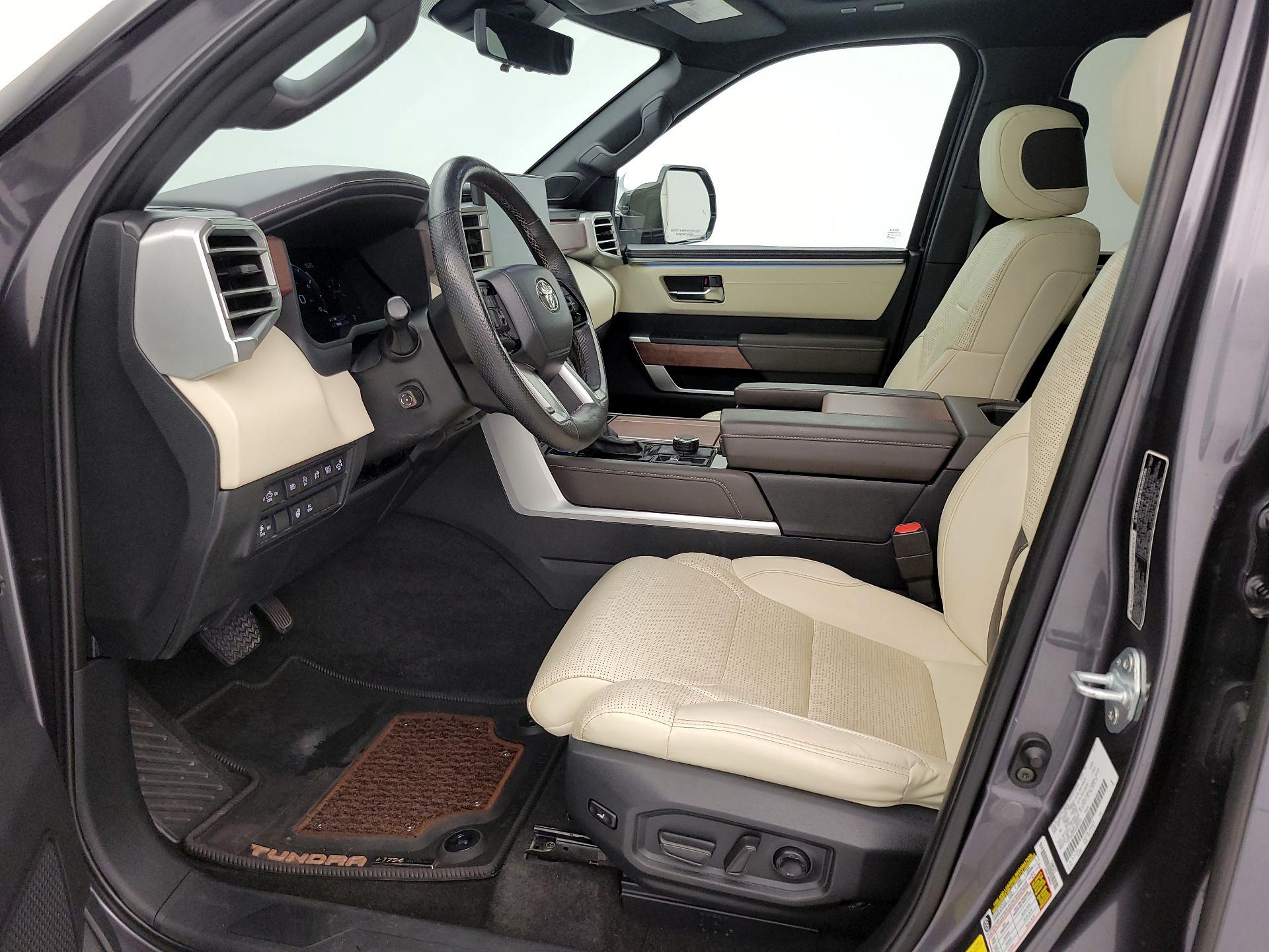 Thumbnail: 2022 Toyota Tundra - 11