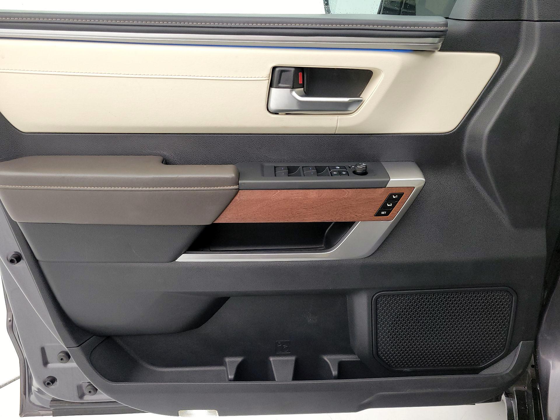 Thumbnail: 2022 Toyota Tundra - 12