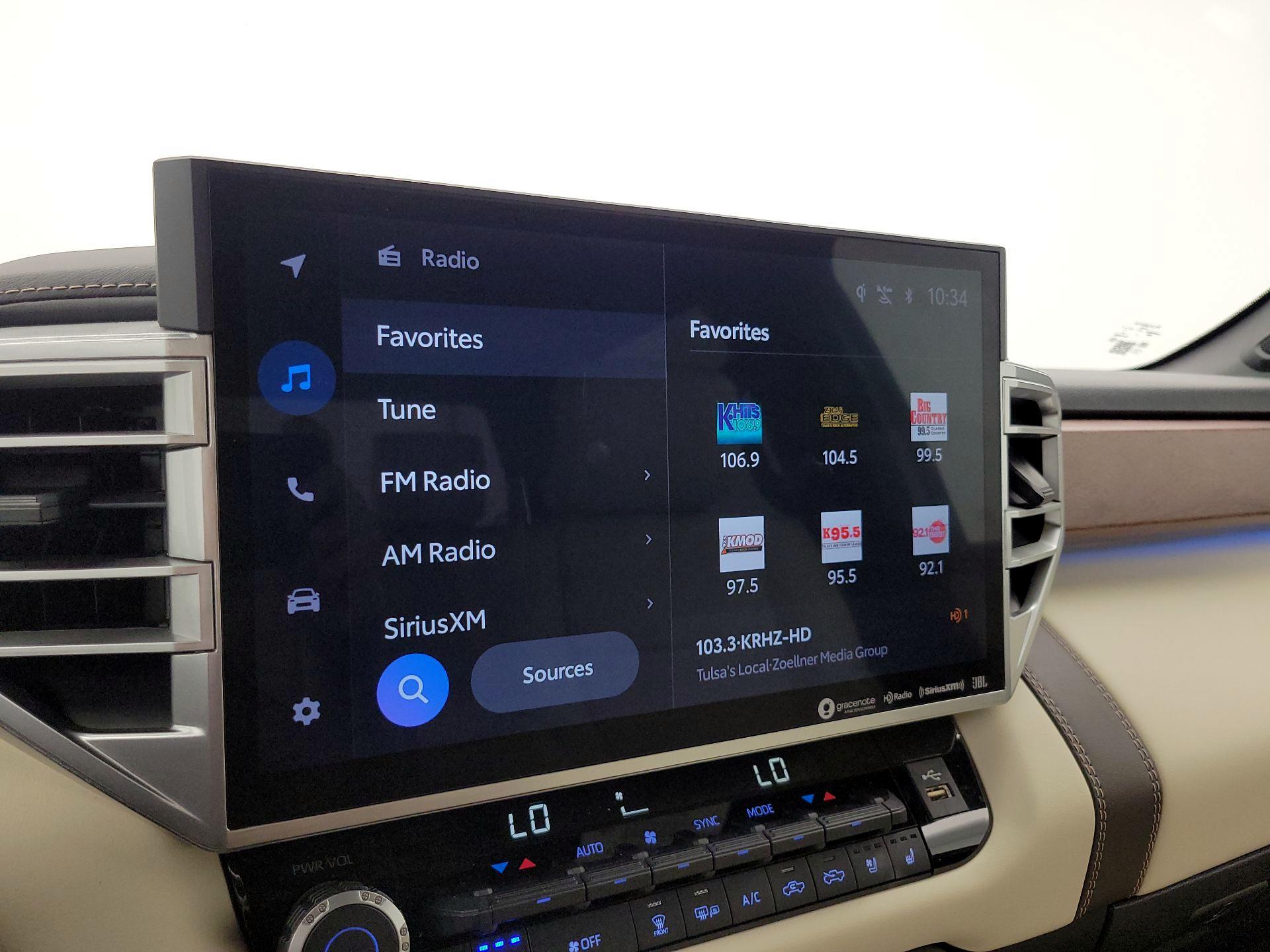 Thumbnail: 2022 Toyota Tundra - 15