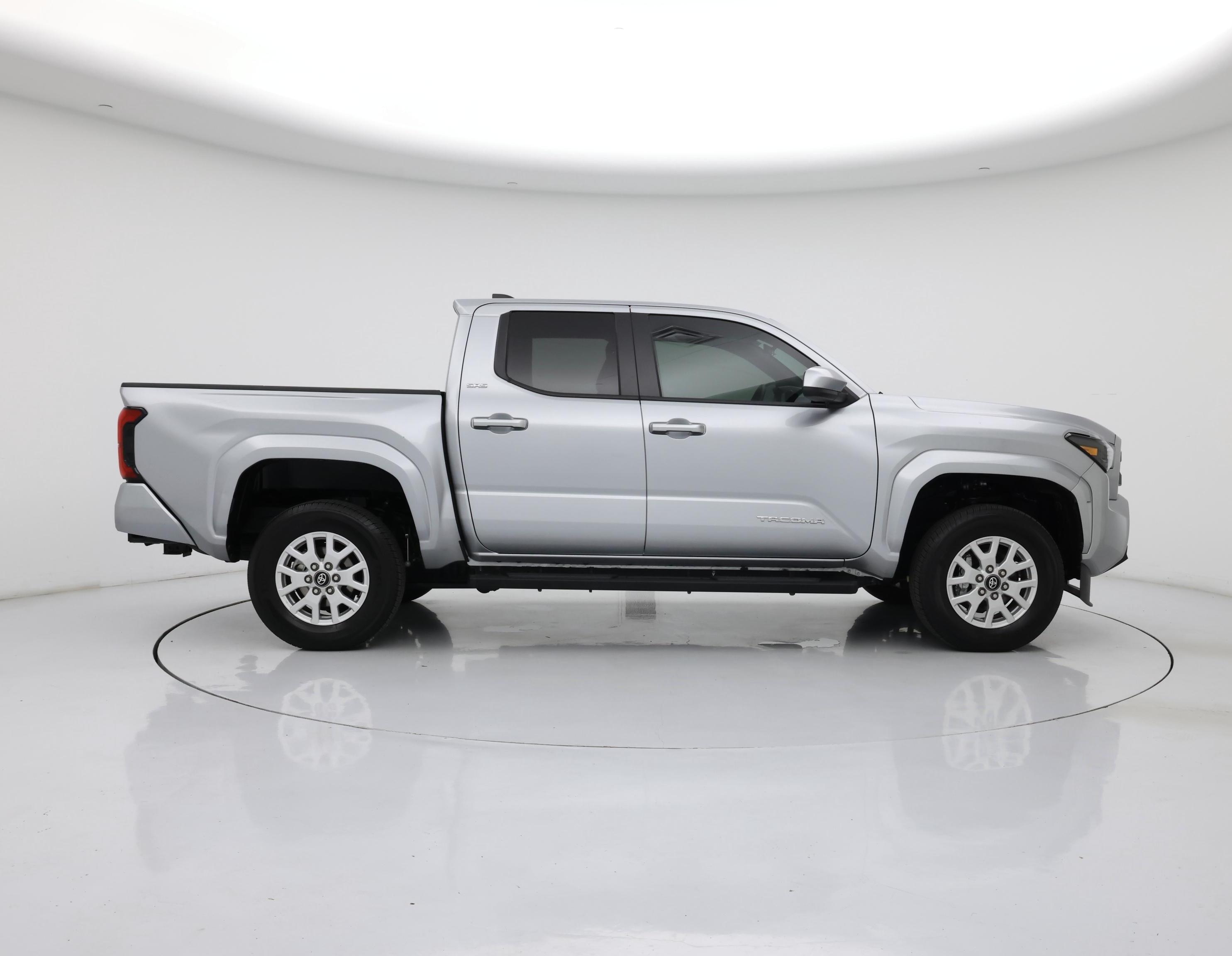 Thumbnail: 2024 Toyota Tacoma - 7