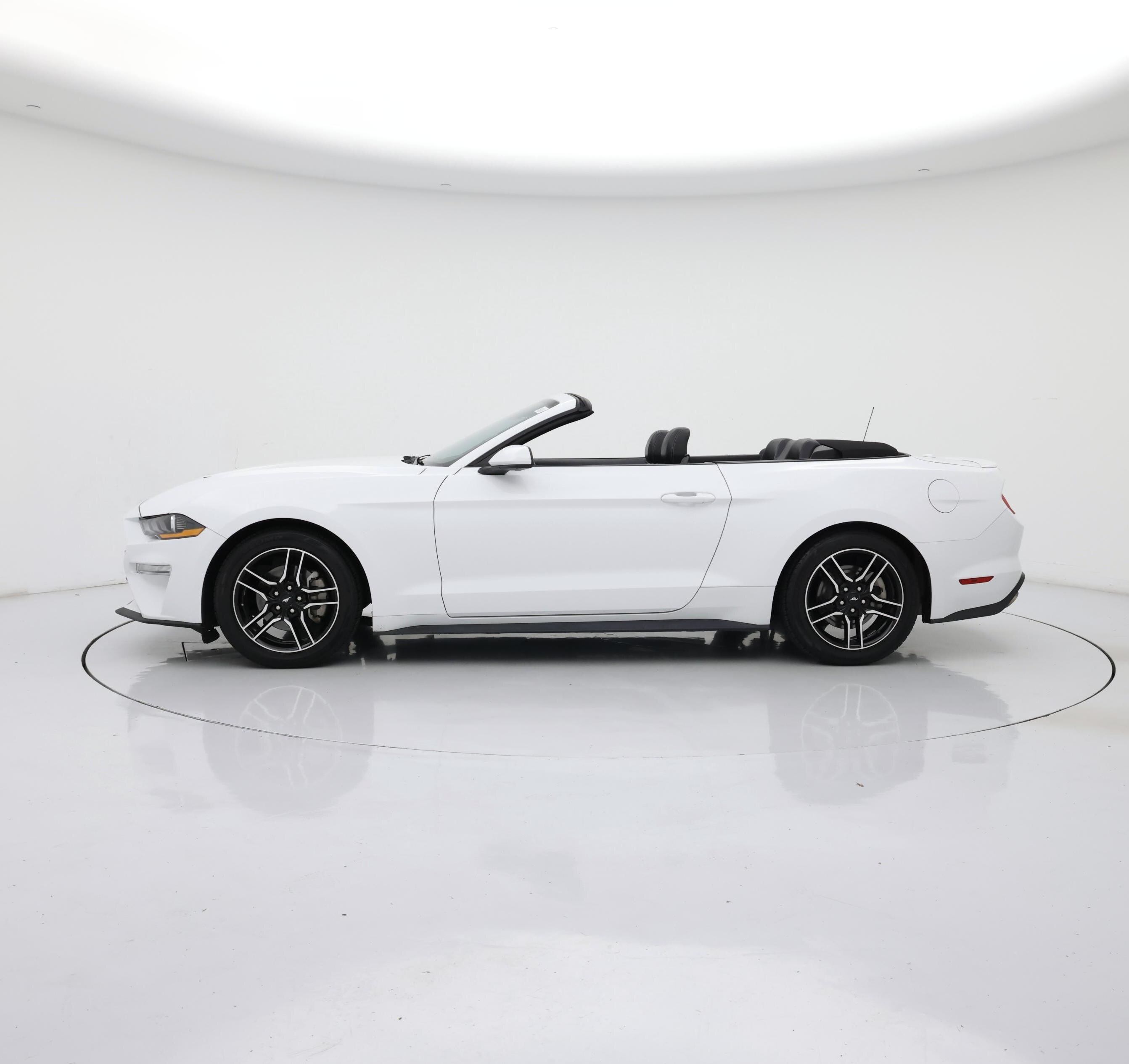 Thumbnail: 2023 Ford Mustang - 3