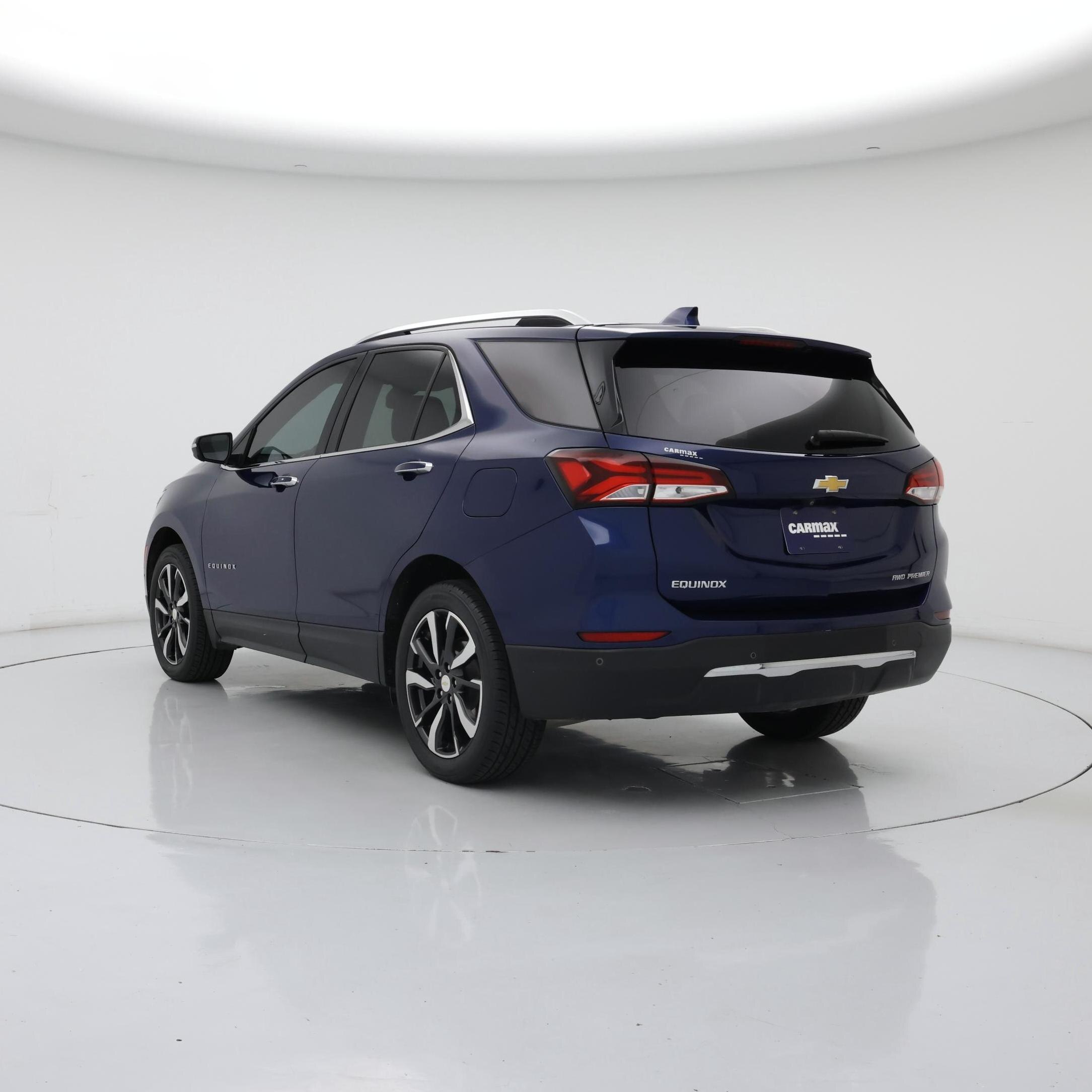 Thumbnail: 2022 Chevrolet Equinox - 2