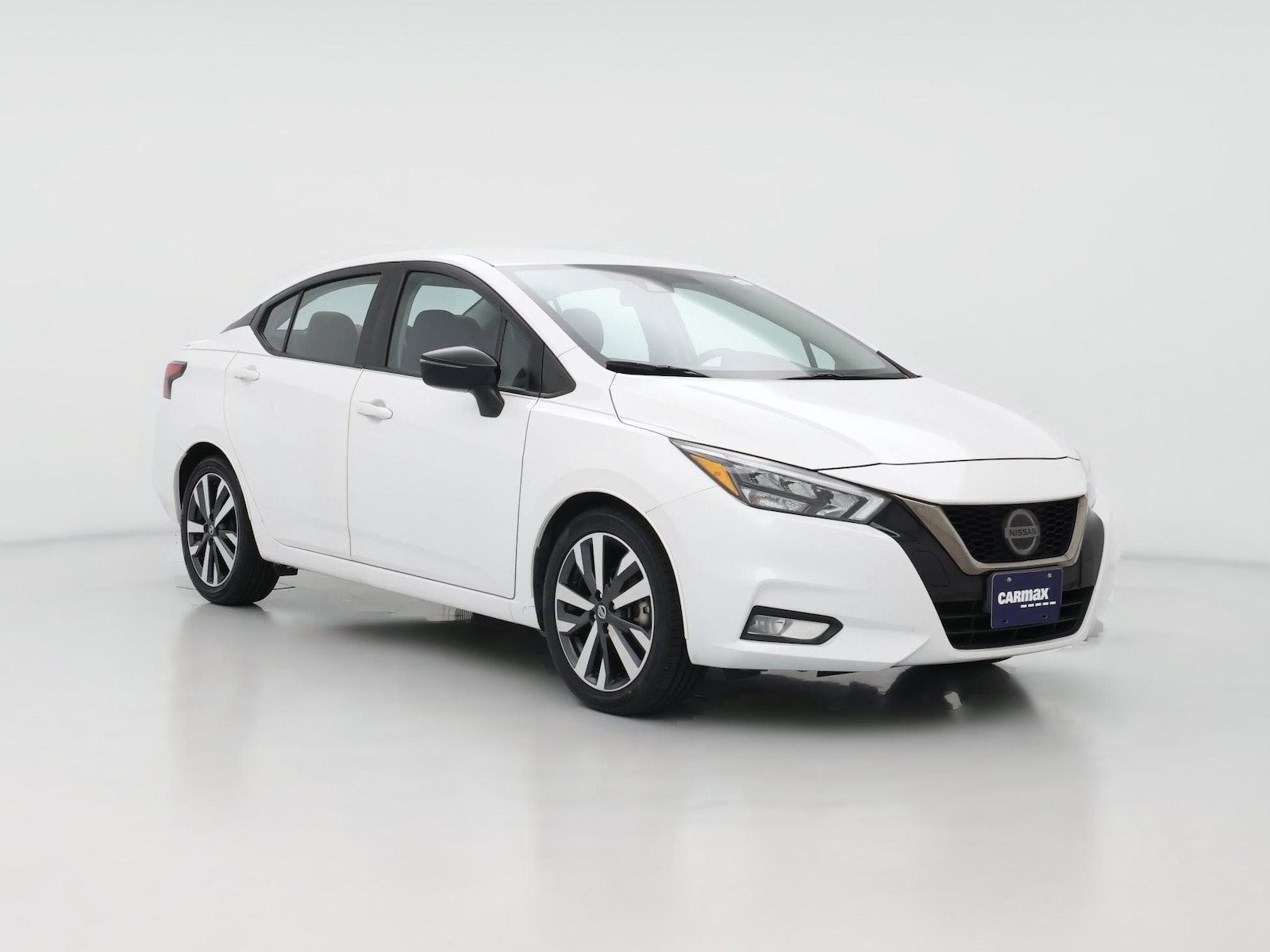 2020 Nissan Versa Sedan SR