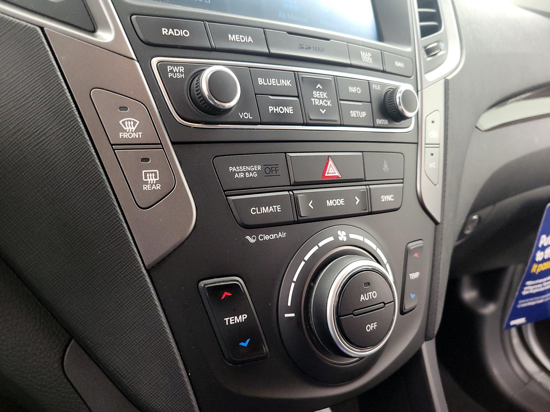 Thumbnail: 2017 Hyundai Santa Fe - 17