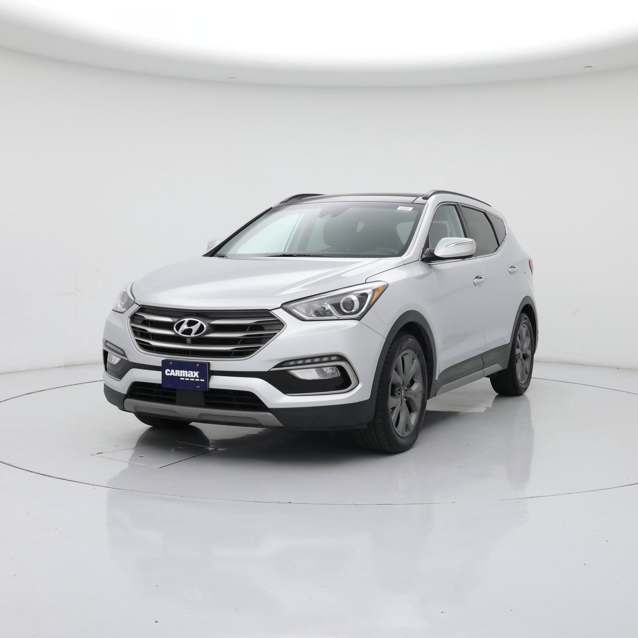 Thumbnail: 2017 Hyundai Santa Fe - 4