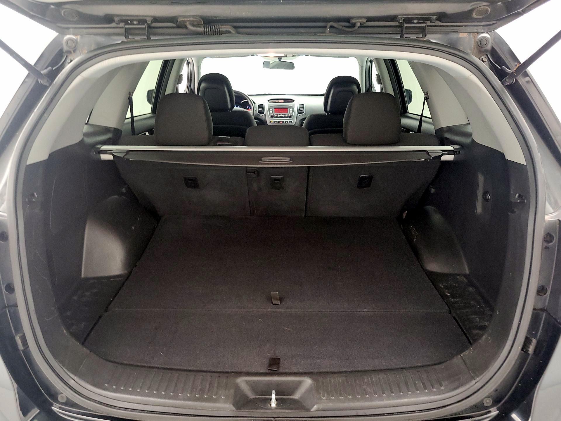 Thumbnail: 2014 Kia Sorento - 19