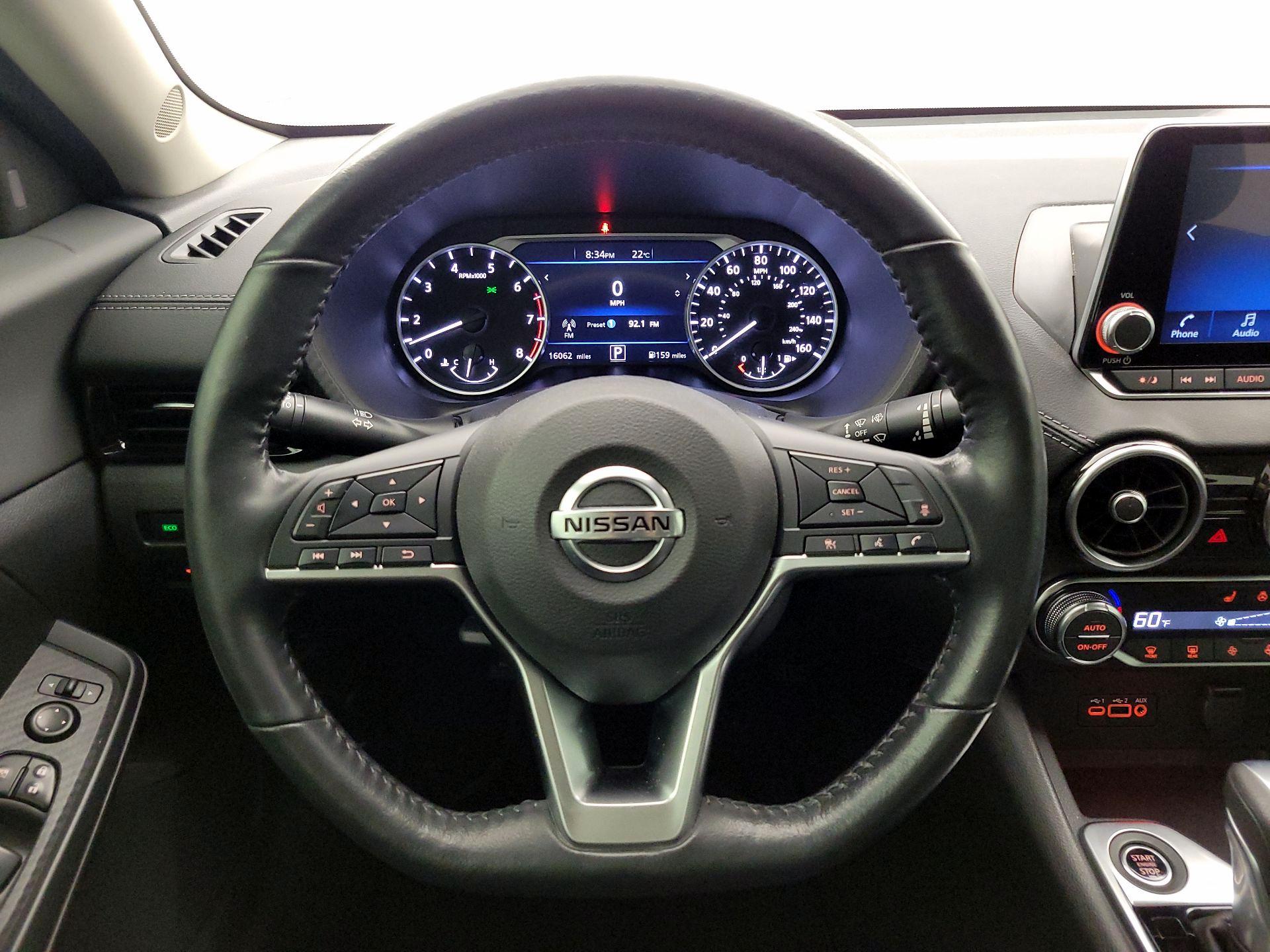 Thumbnail: 2022 Nissan Sentra - 10