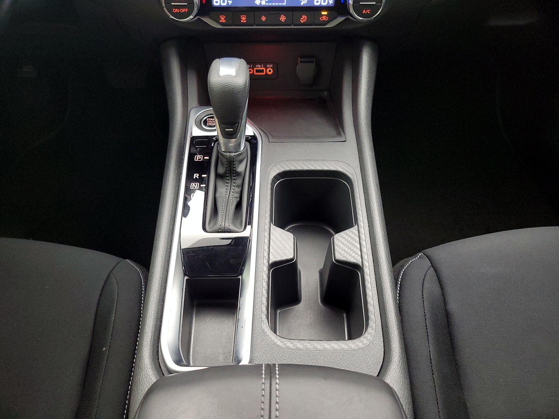 Thumbnail: 2022 Nissan Sentra - 17