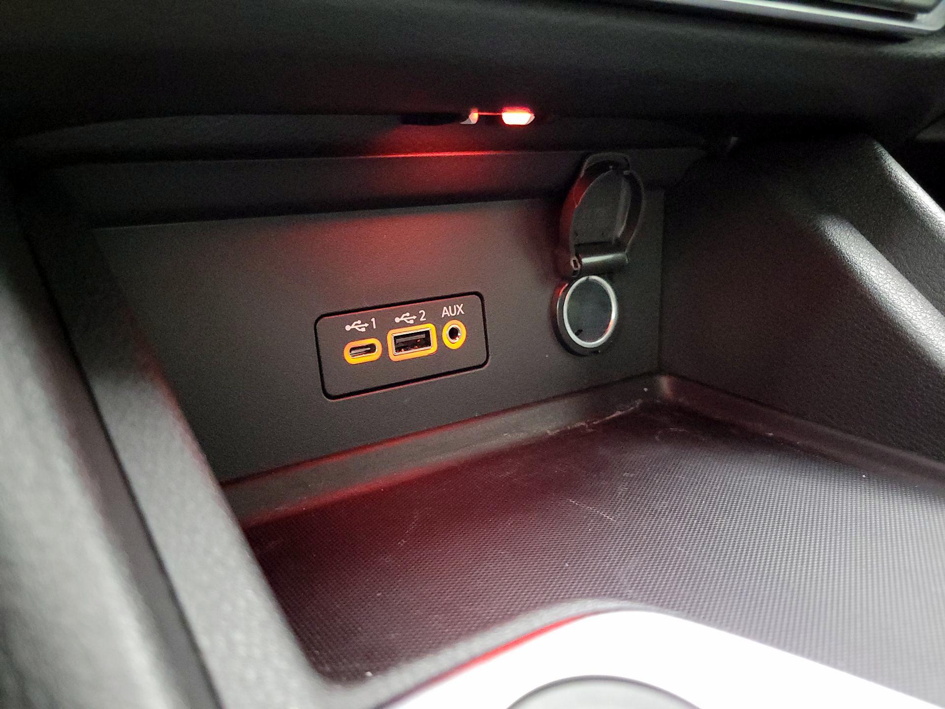 Thumbnail: 2022 Nissan Sentra - 18