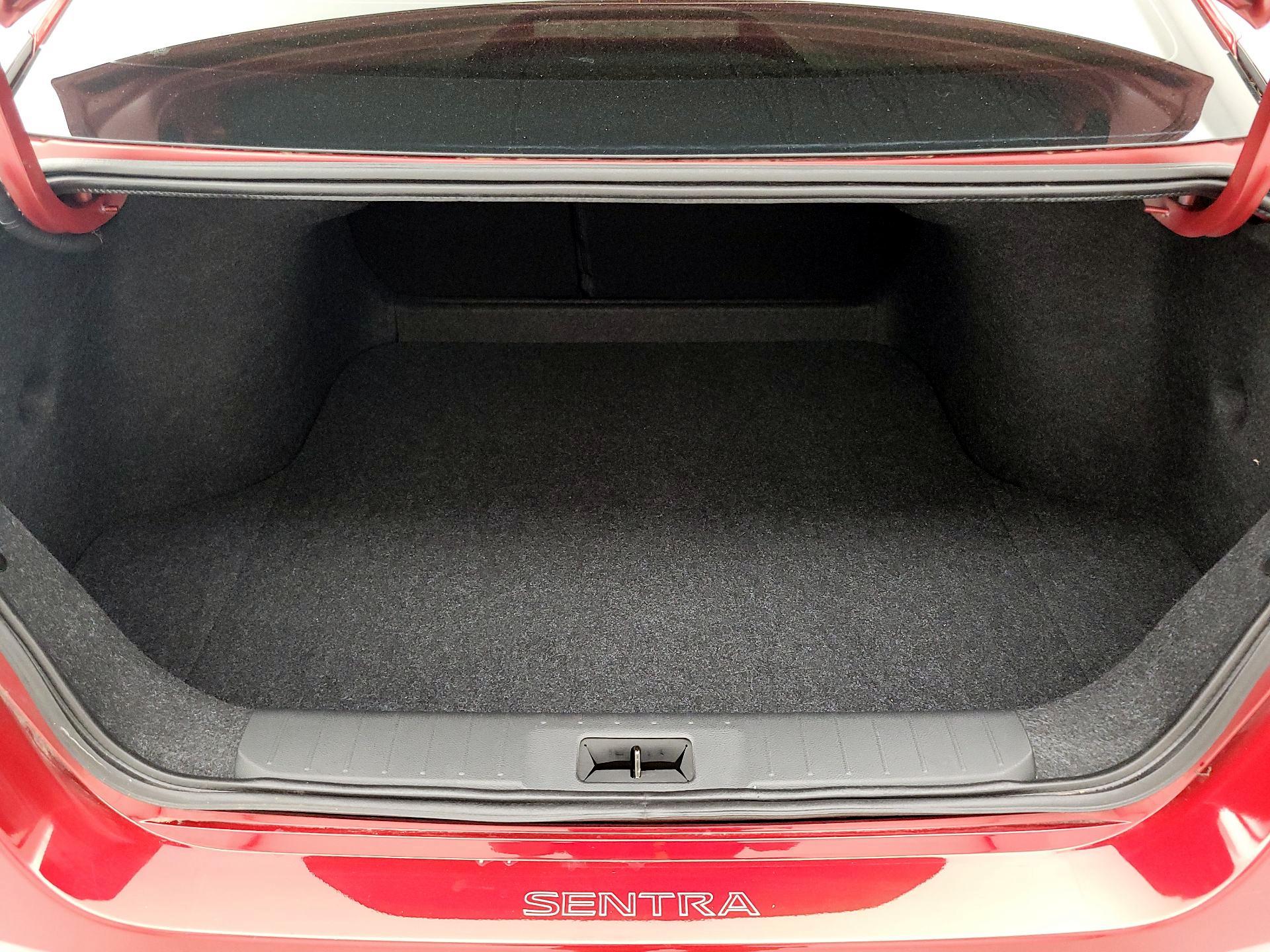 Thumbnail: 2022 Nissan Sentra - 20