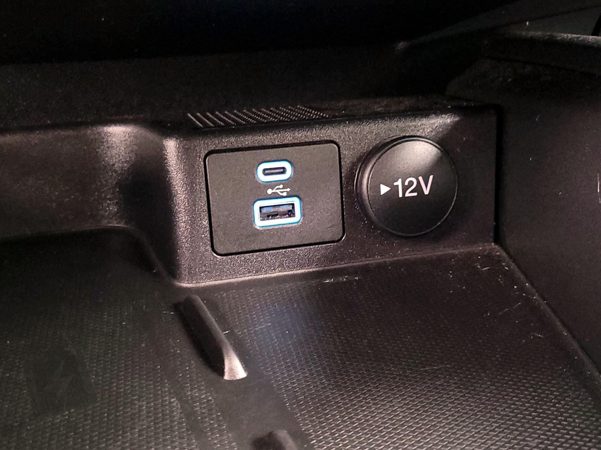 Thumbnail: 2022 Ford Escape - 19