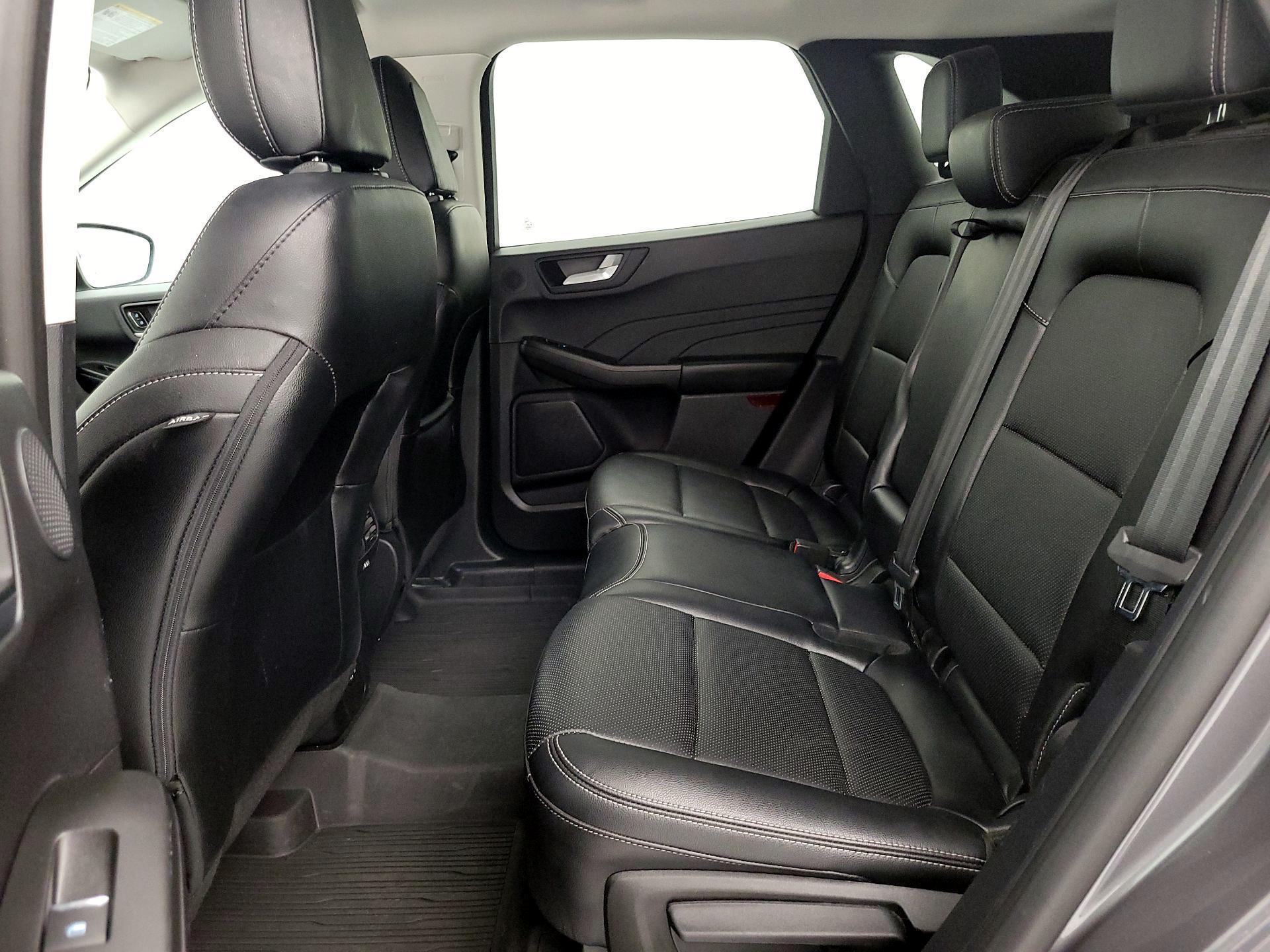 Thumbnail: 2022 Ford Escape - 20