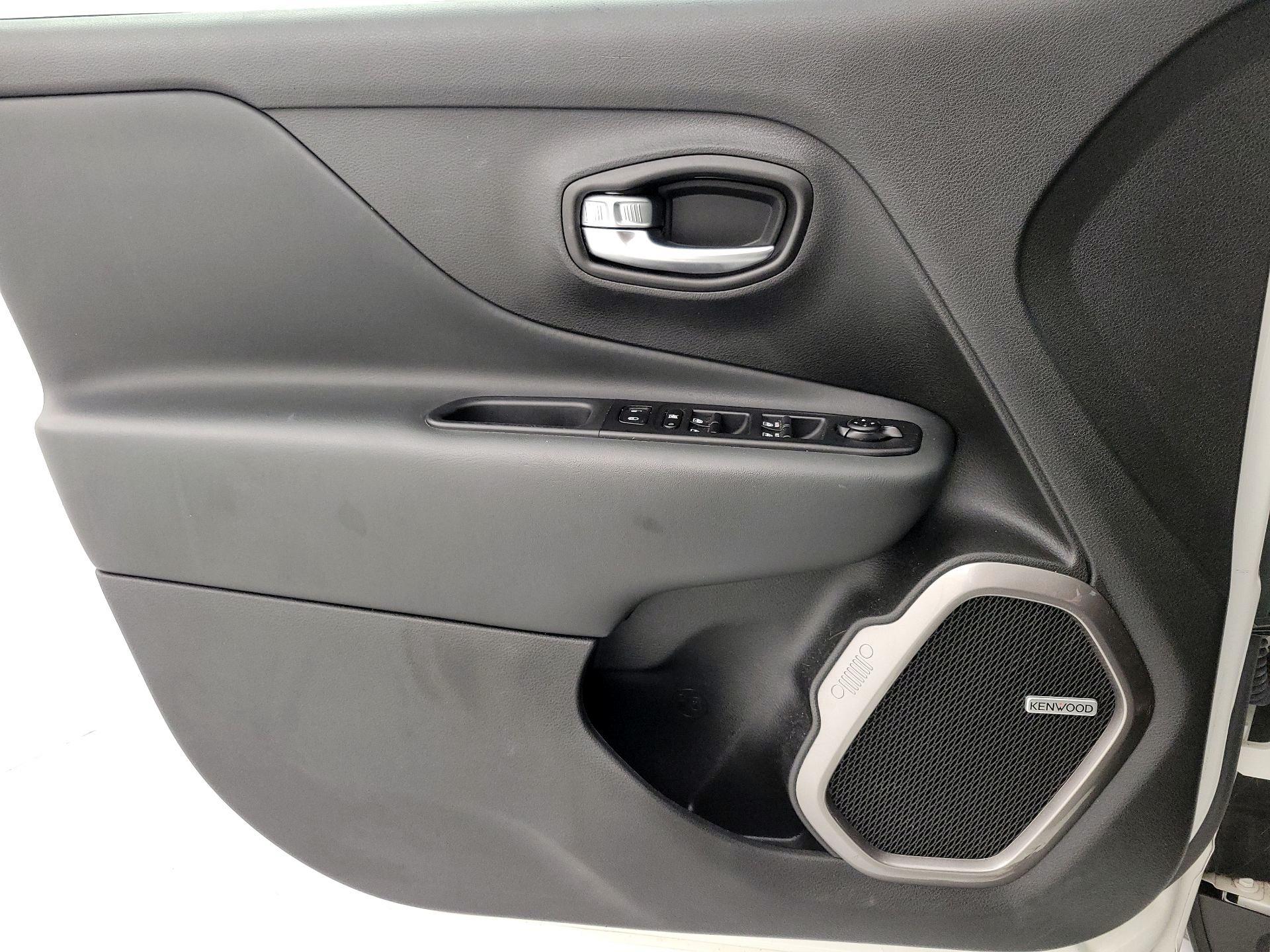 Thumbnail: 2021 Jeep Renegade - 12