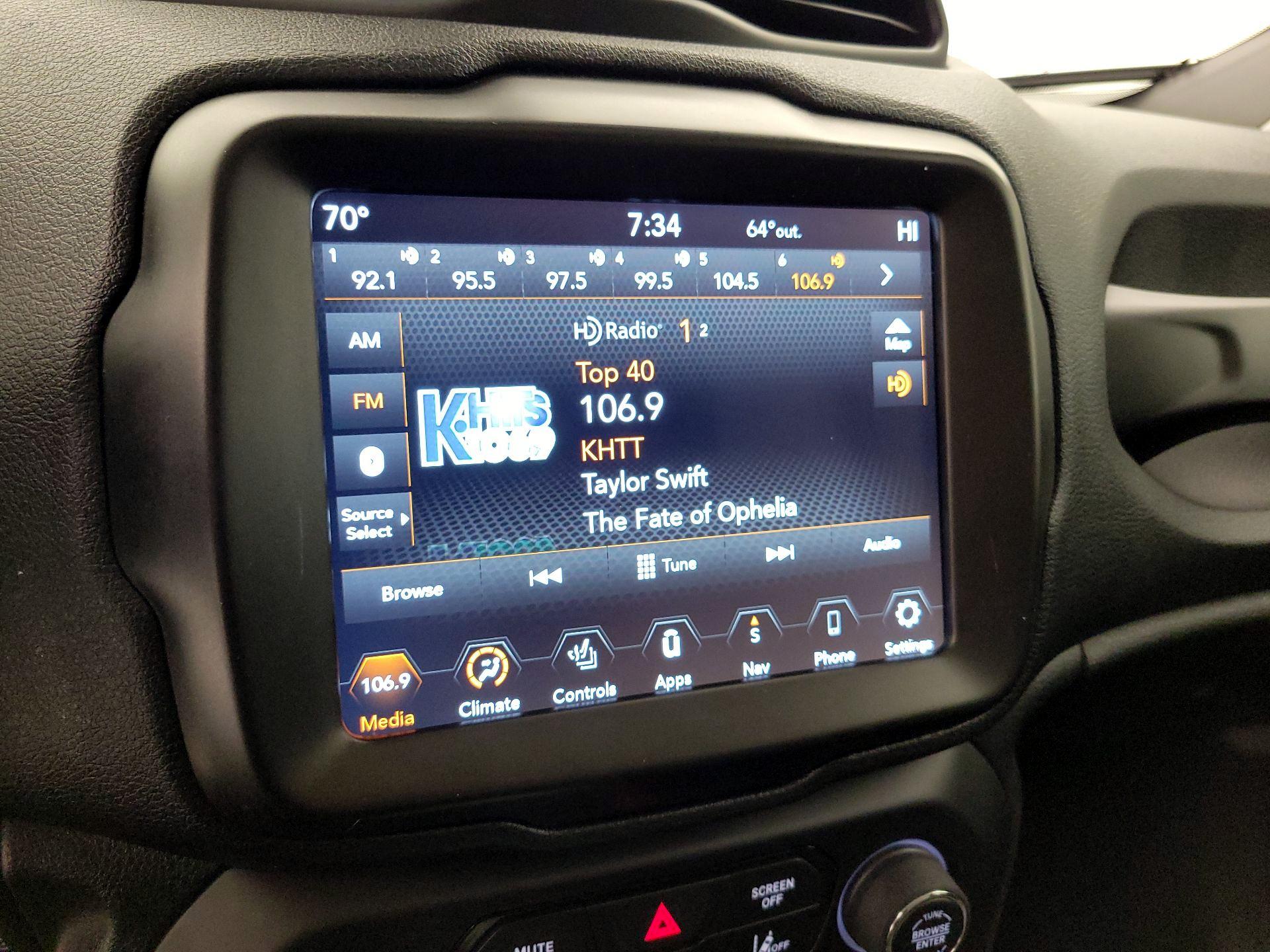 Thumbnail: 2021 Jeep Renegade - 16