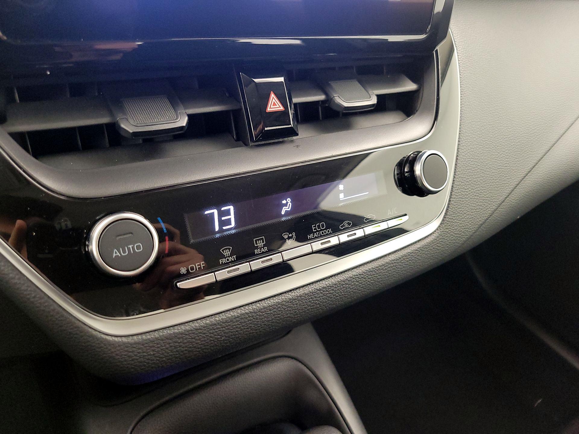 Thumbnail: 2024 Toyota Corolla - 16