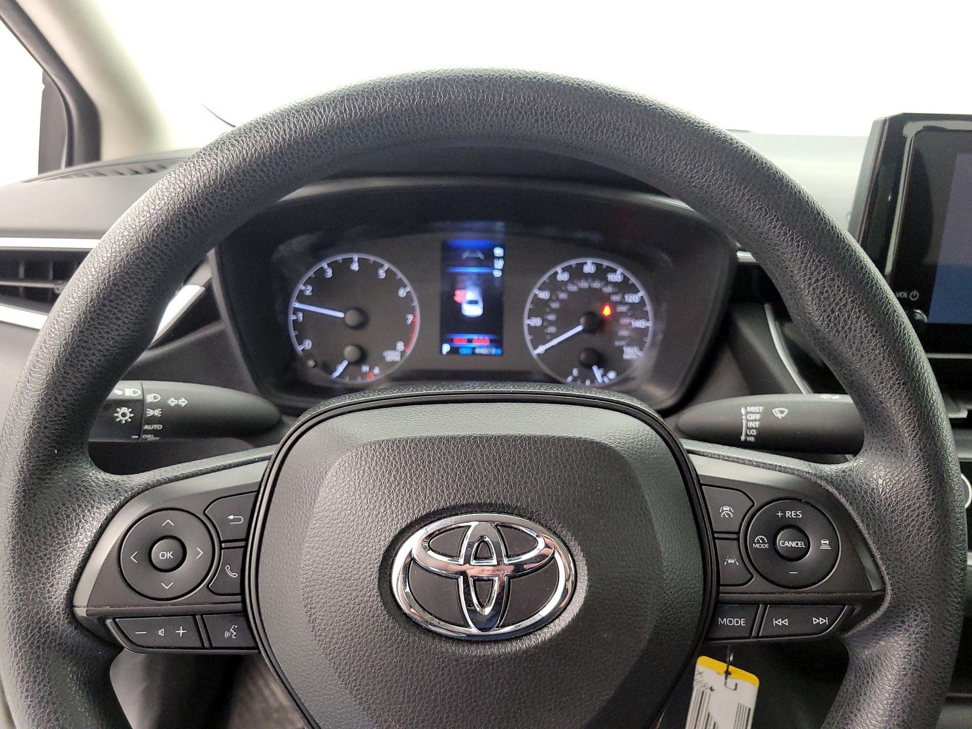 Thumbnail: 2024 Toyota Corolla - 10