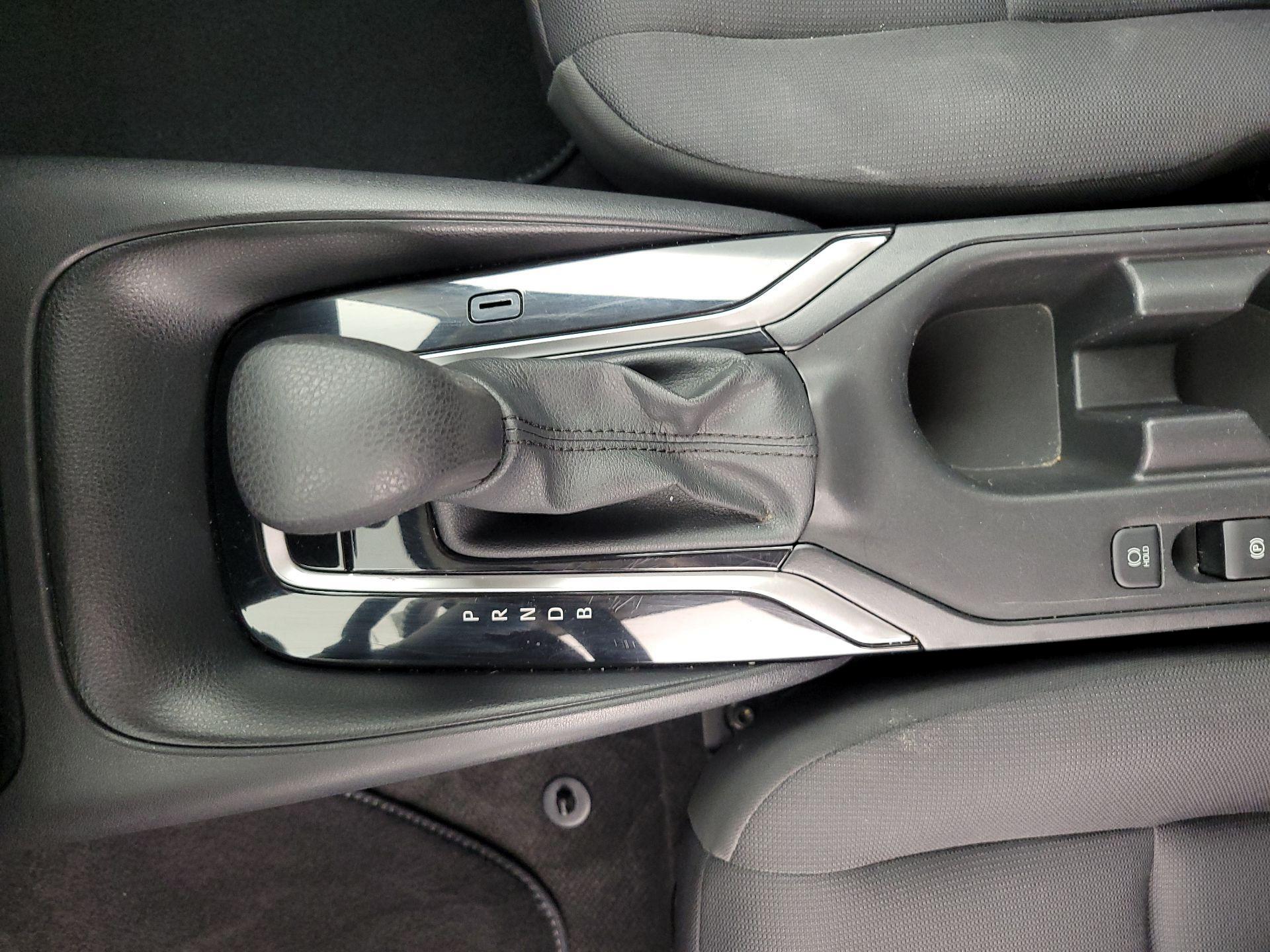 Thumbnail: 2024 Toyota Corolla - 18