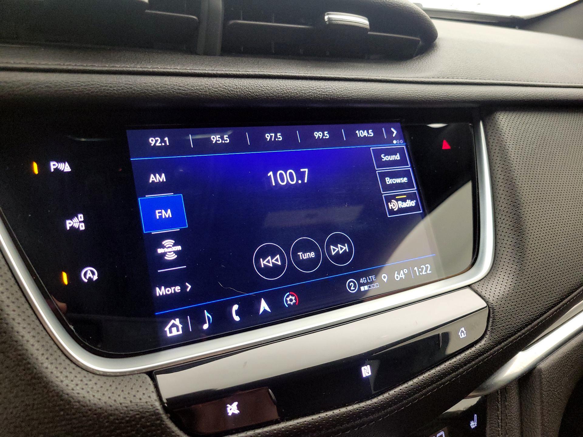 Thumbnail: 2021 Cadillac XT5 - 15