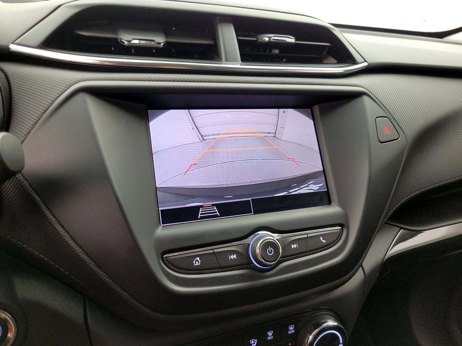 Thumbnail: 2023 Chevrolet TrailBlazer - 14