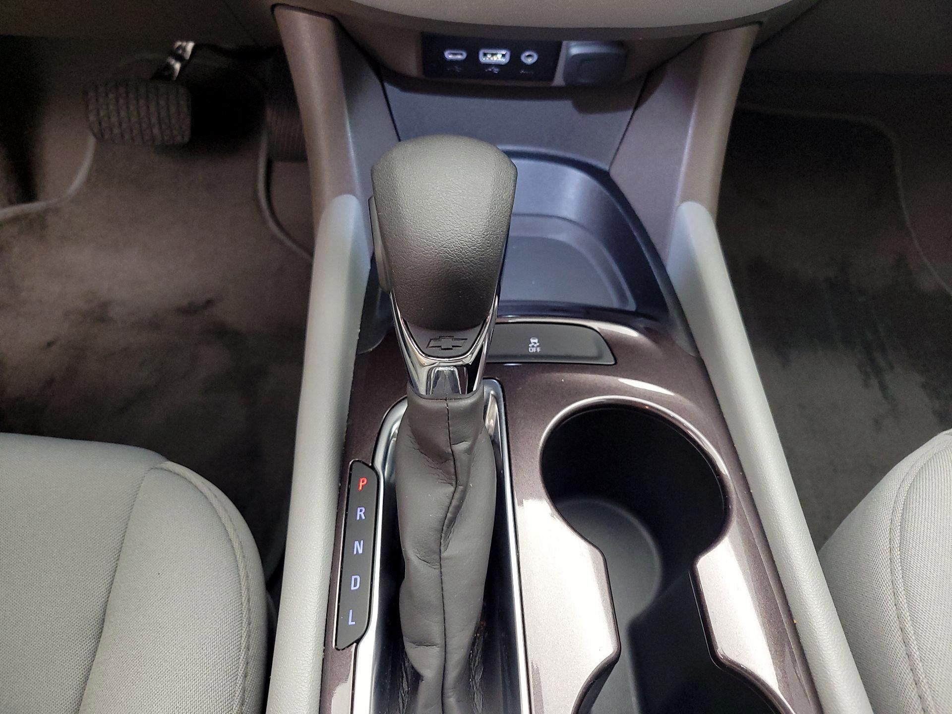 Thumbnail: 2022 Chevrolet Malibu - 17