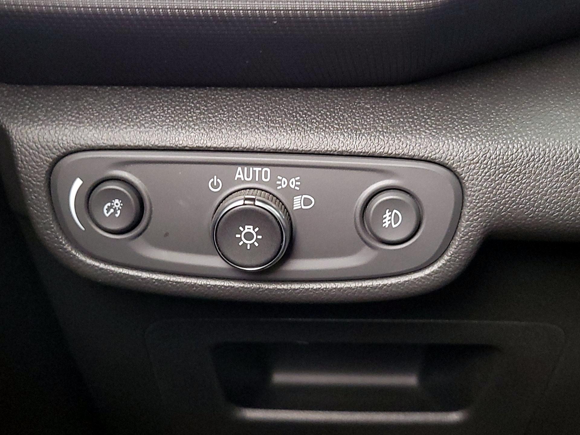 Thumbnail: 2021 Chevrolet TrailBlazer - 13