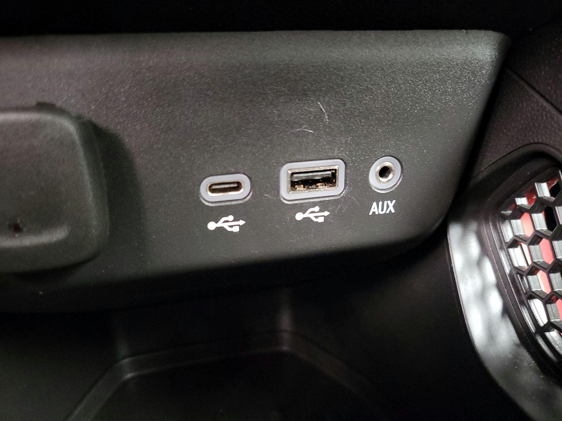 Thumbnail: 2021 Chevrolet TrailBlazer - 18