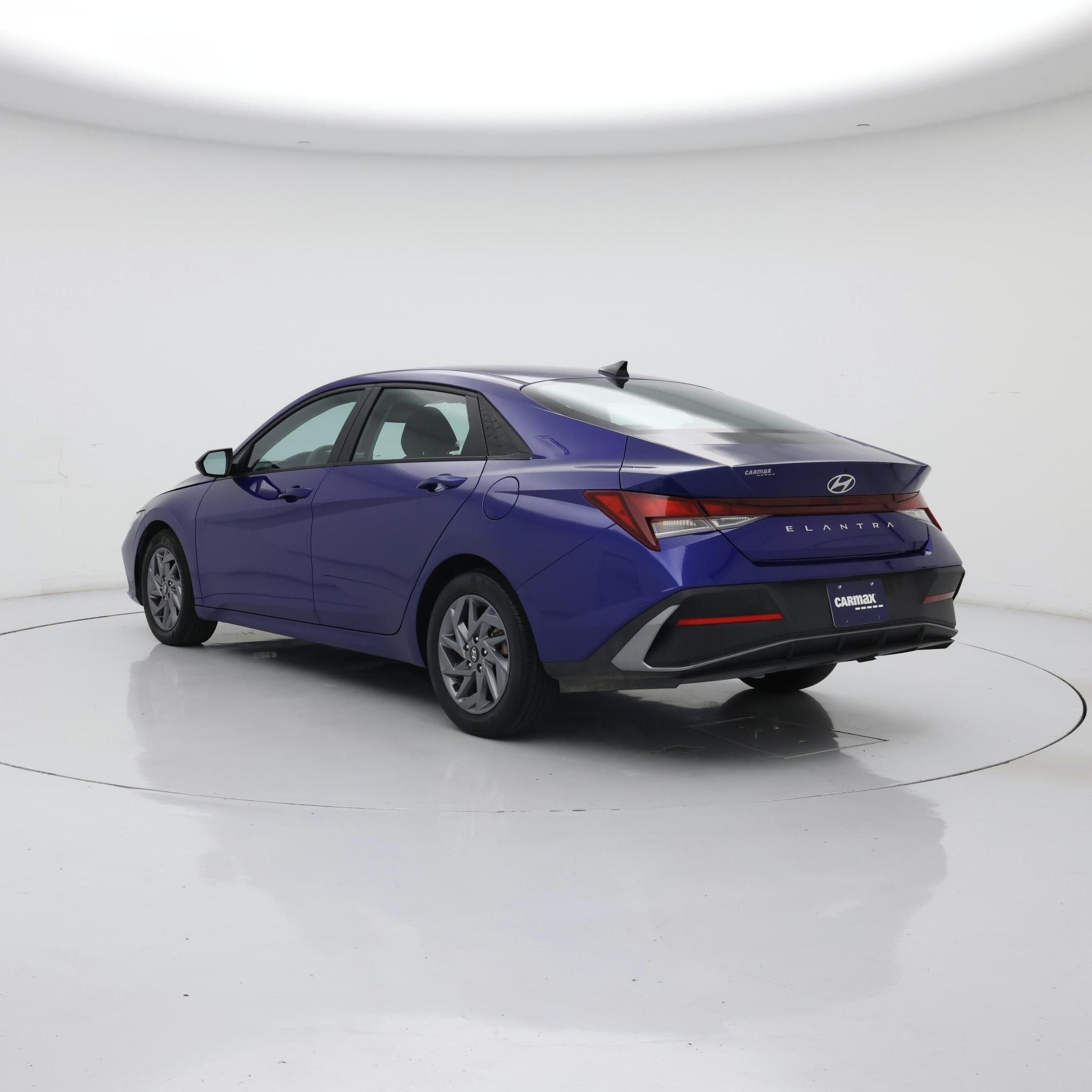 Thumbnail: 2024 Hyundai Elantra - 2