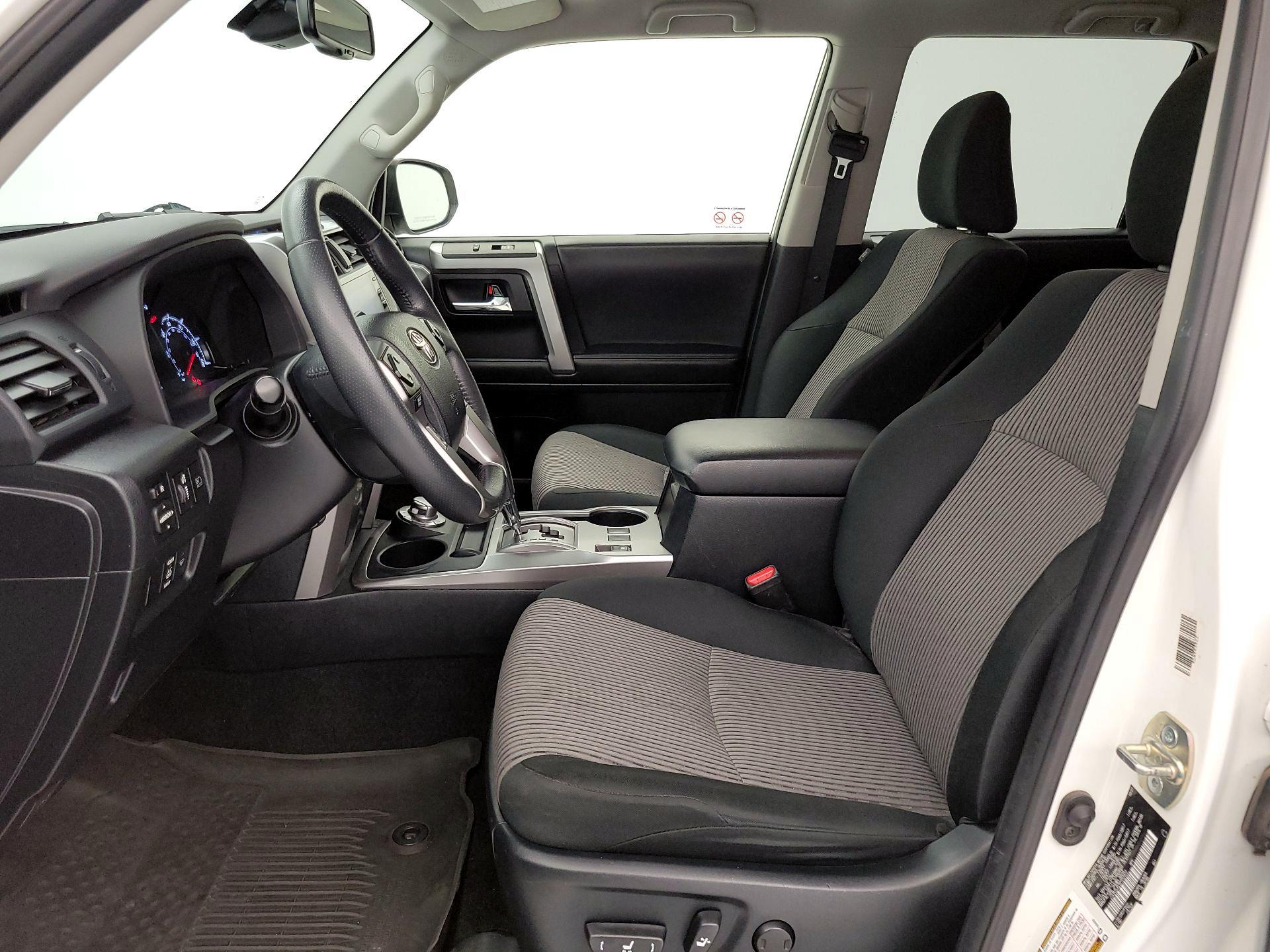 Thumbnail: 2022 Toyota 4Runner - 11