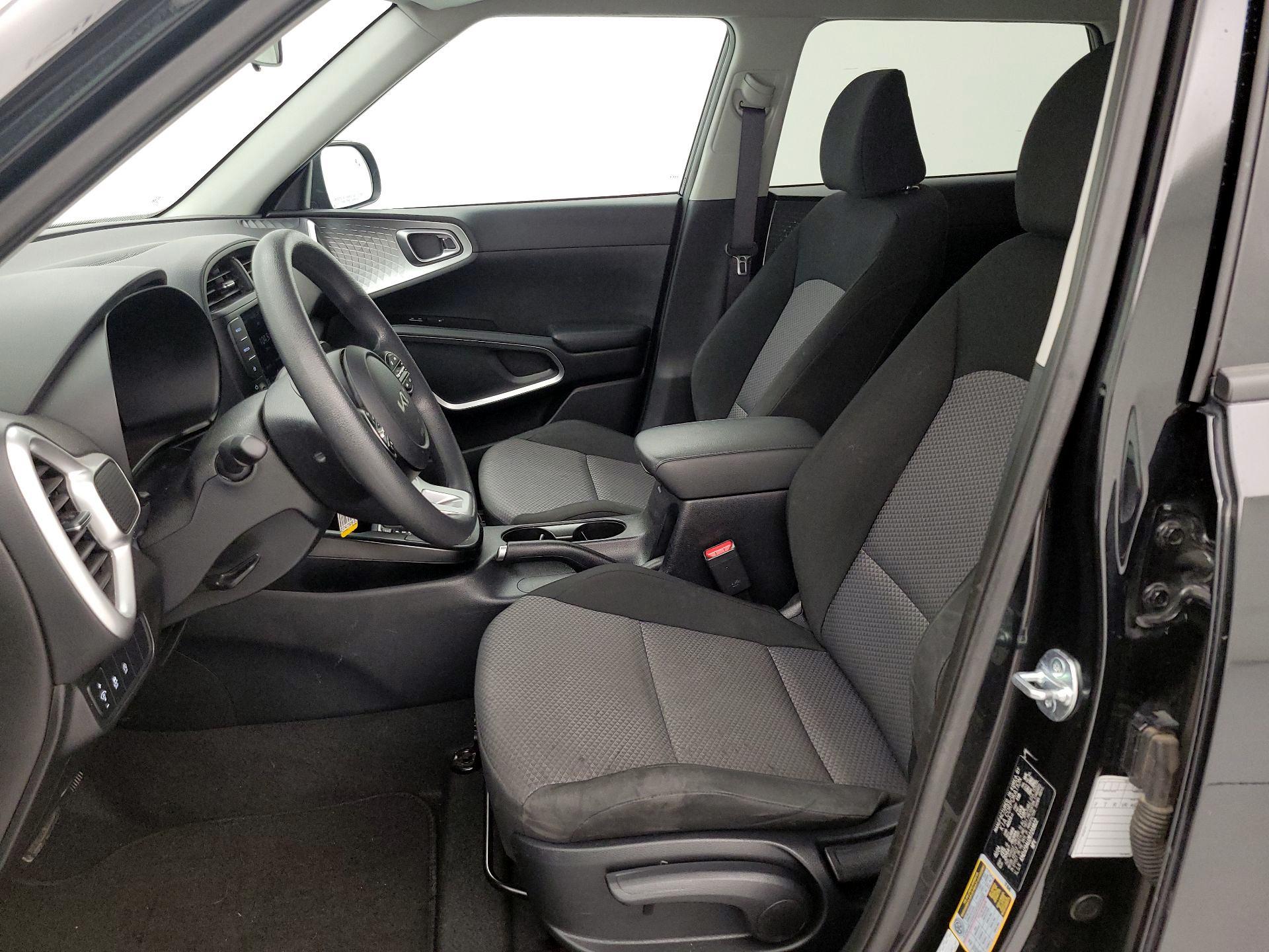 Thumbnail: 2024 Kia Soul - 11