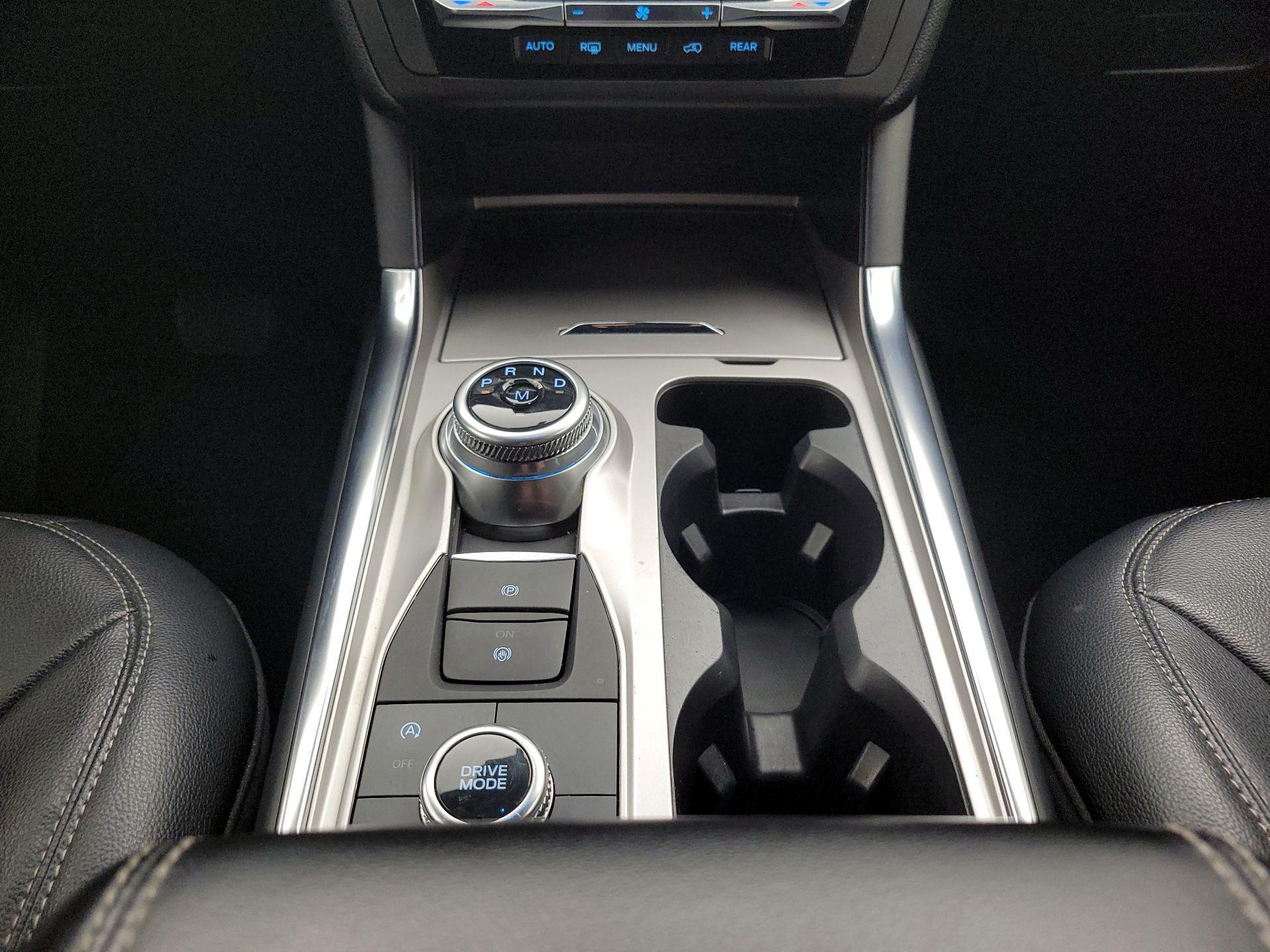 Thumbnail: 2020 Ford Explorer - 18