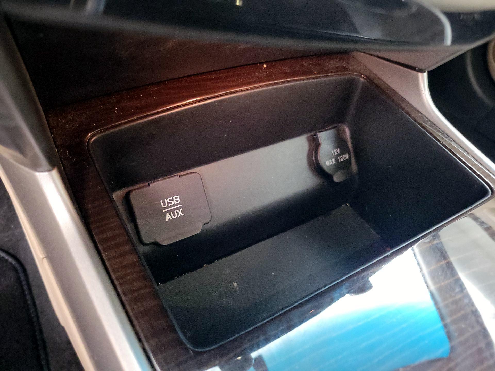 Thumbnail: 2015 Nissan Altima - 19