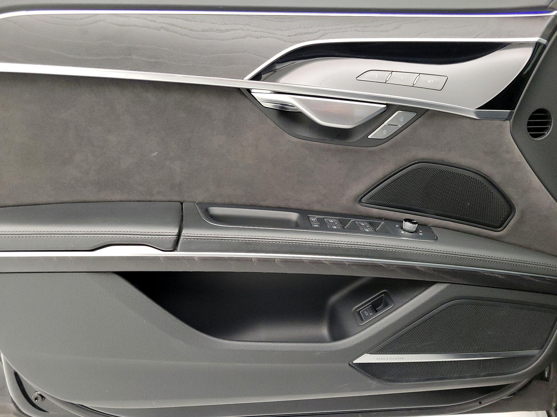 Thumbnail: 2021 Audi A8 - 12