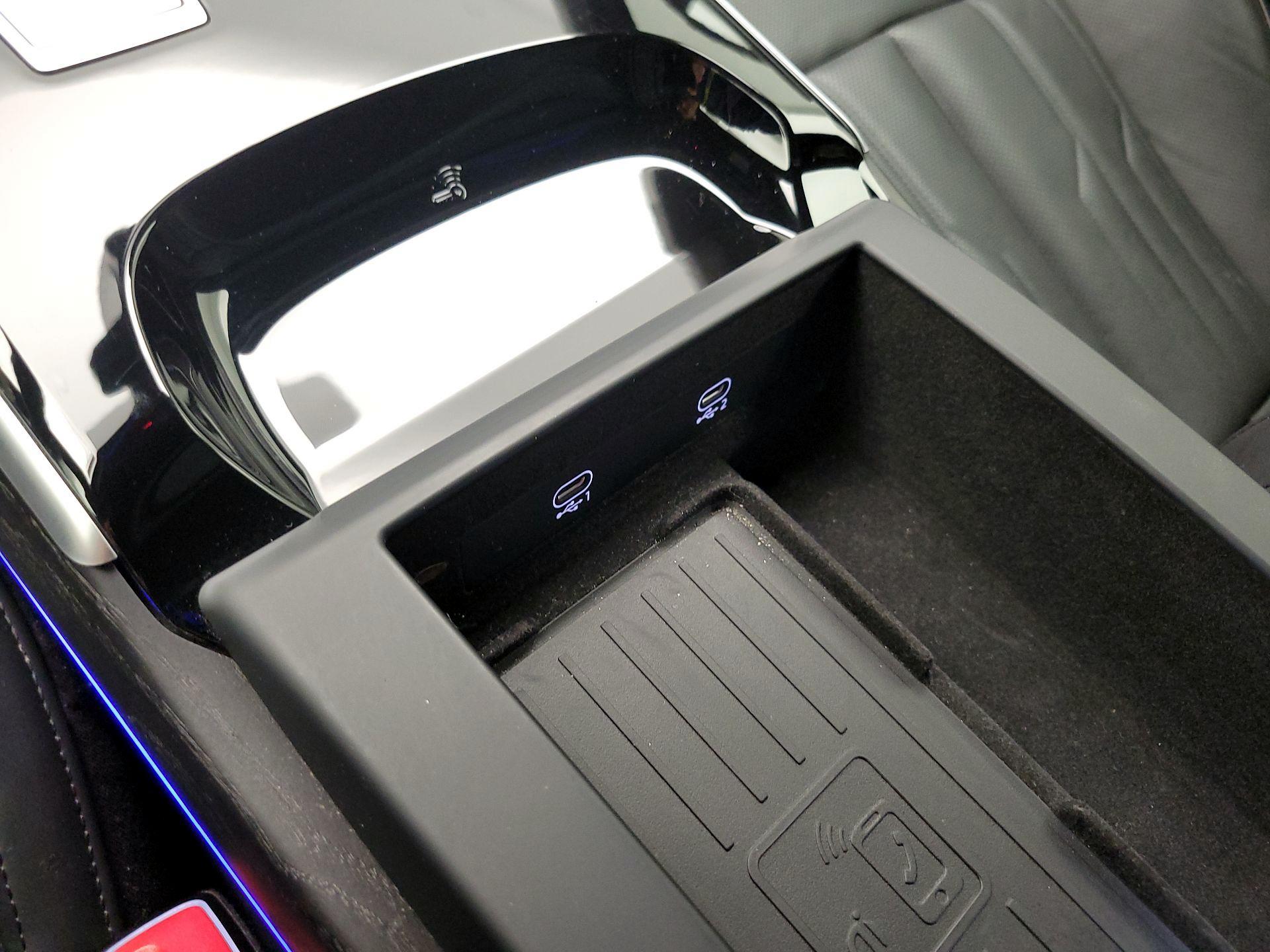 Thumbnail: 2021 Audi A8 - 19