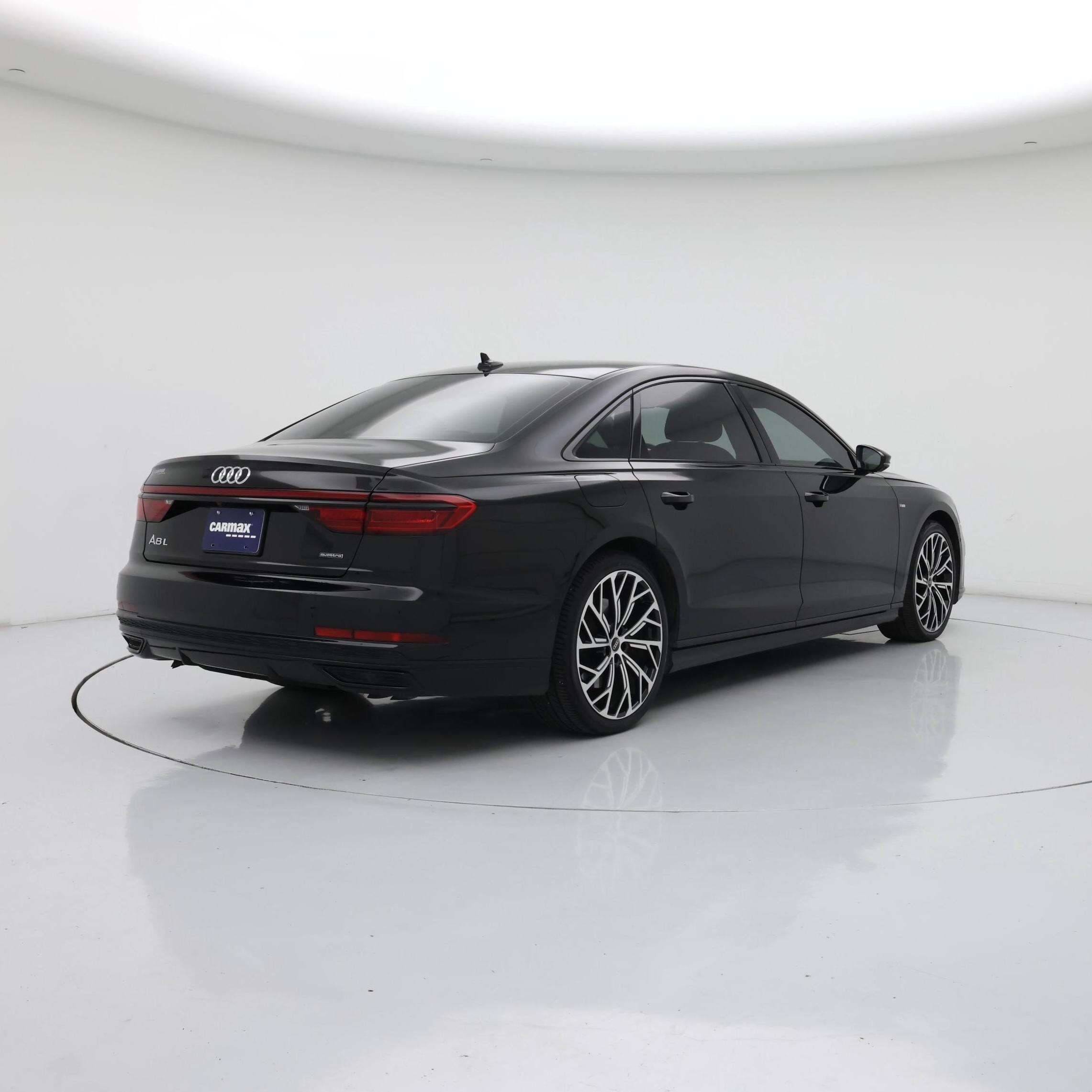 Thumbnail: 2021 Audi A8 - 8