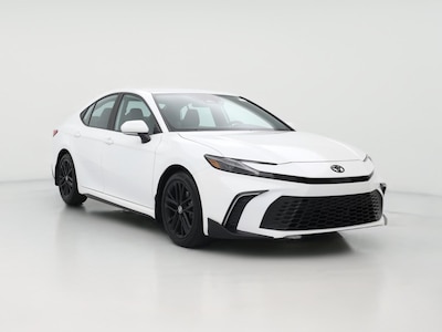 White 2025 Toyota Camry SE