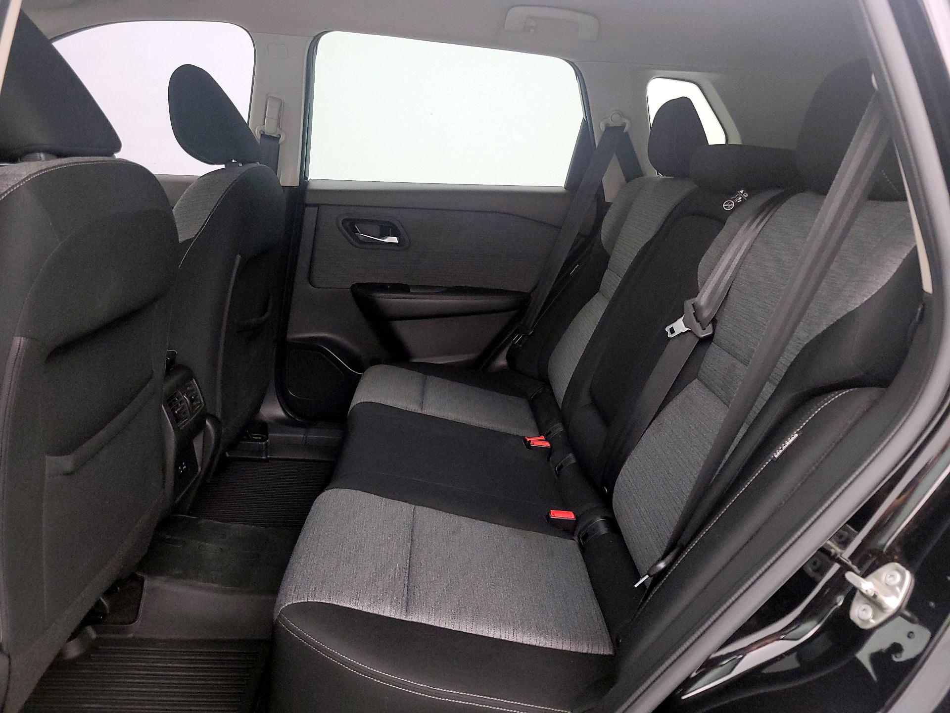 Thumbnail: 2022 Nissan Rogue - 19