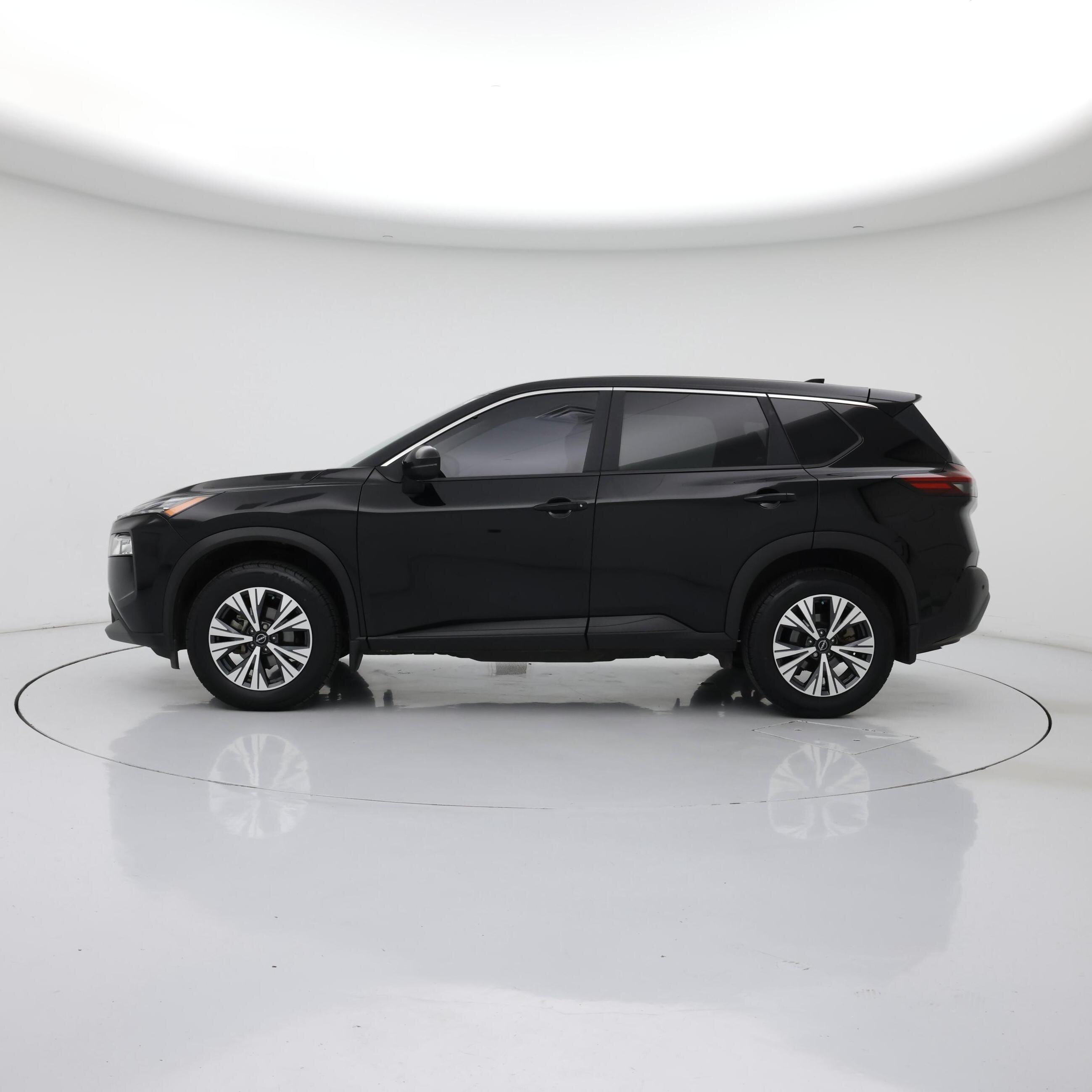 Thumbnail: 2022 Nissan Rogue - 3