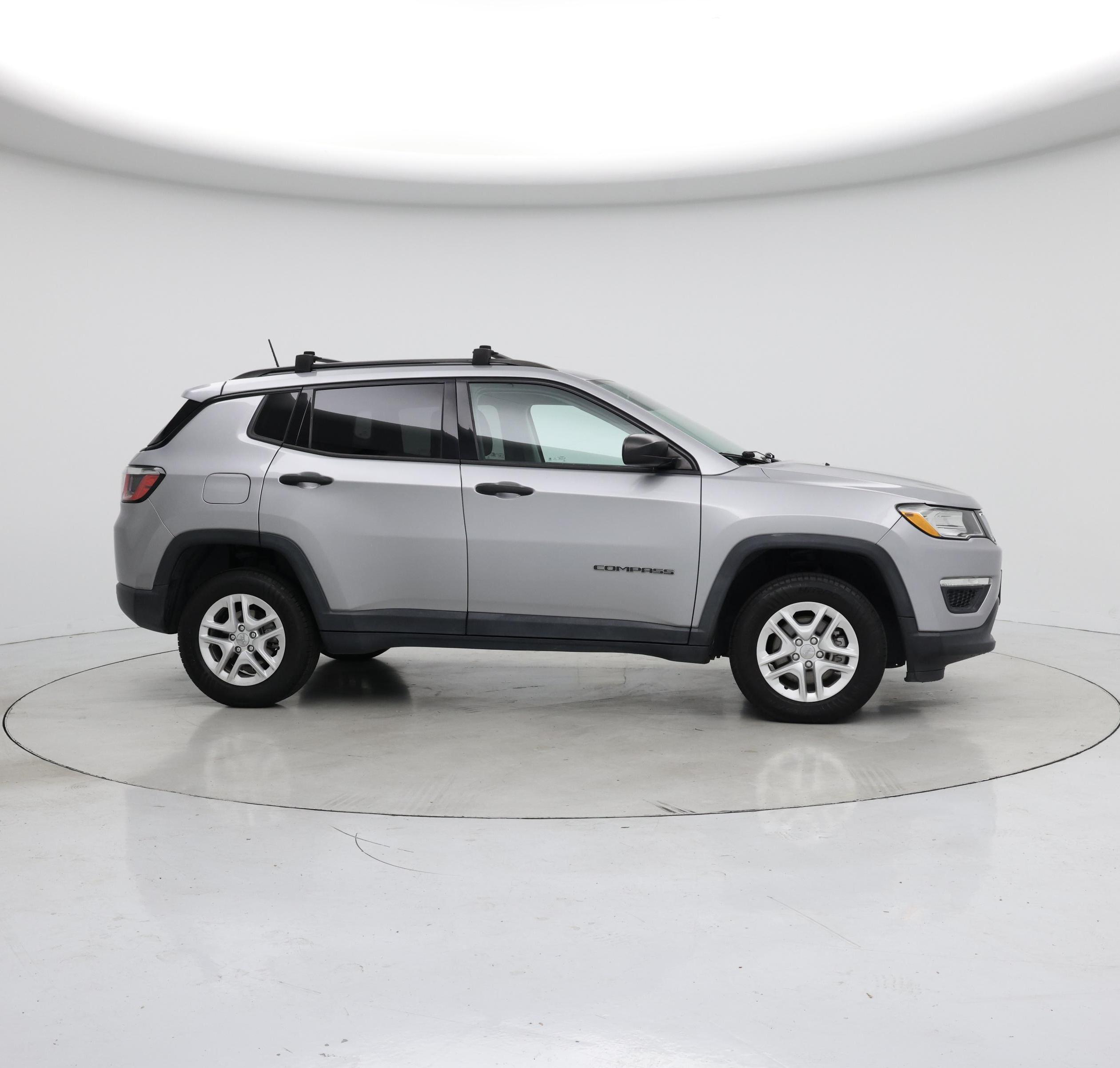 Thumbnail: 2017 Jeep Compass - 7