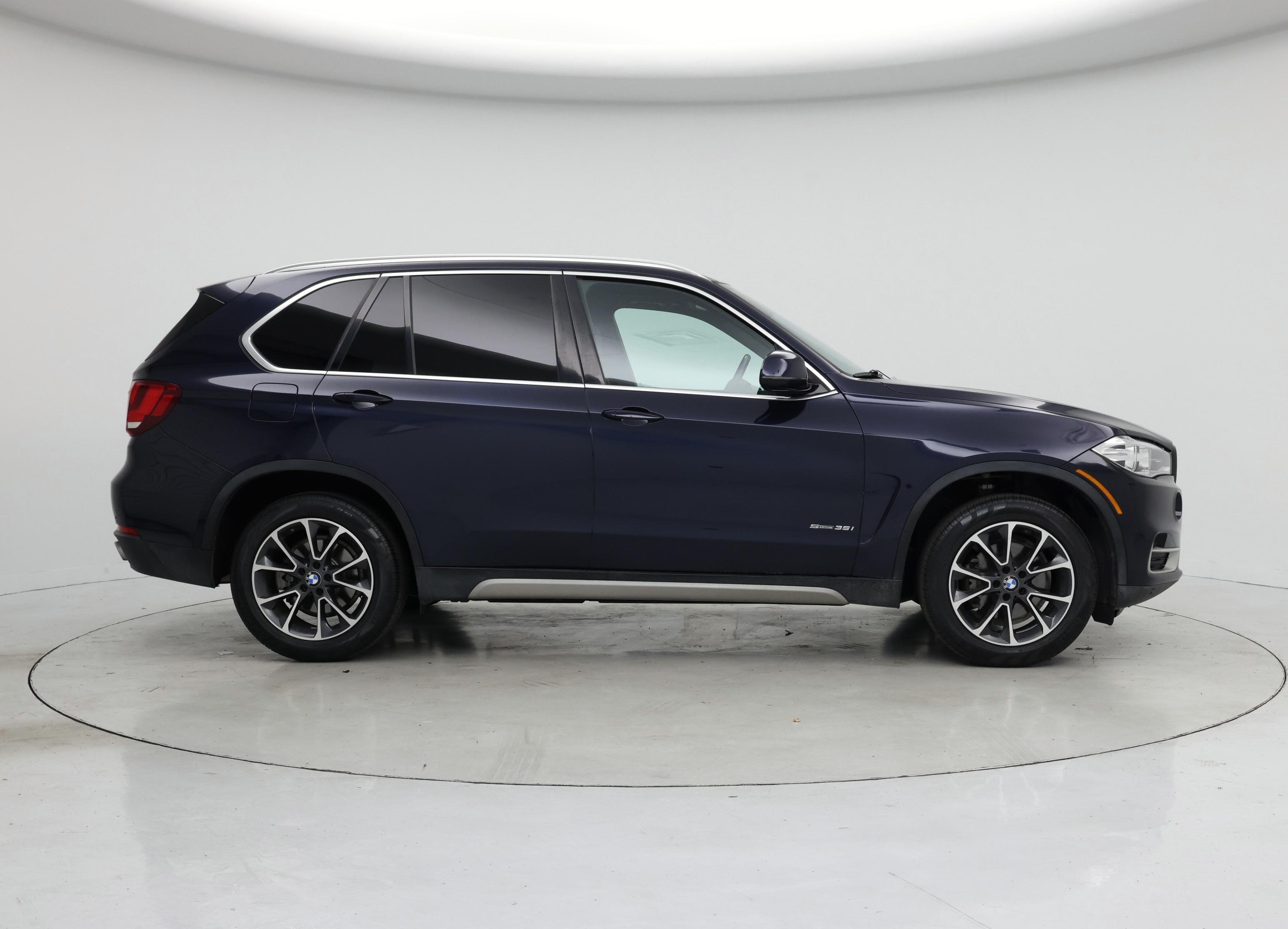 Thumbnail: 2017 BMW X5 - 7