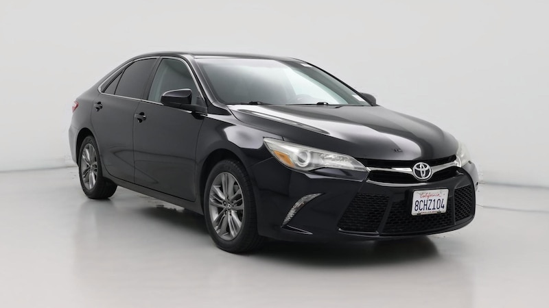 2017 Toyota Camry SE Hero Image