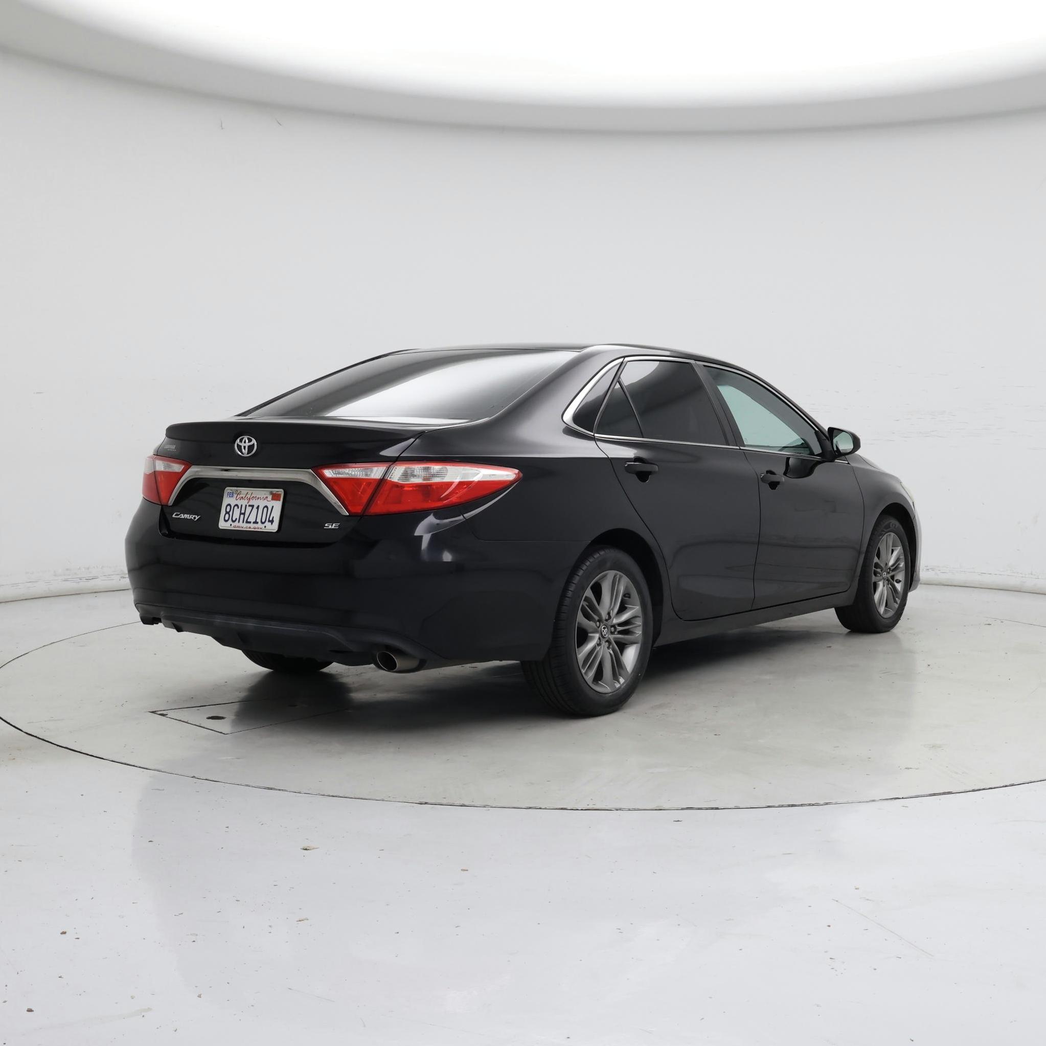 Thumbnail: 2017 Toyota Camry - 8
