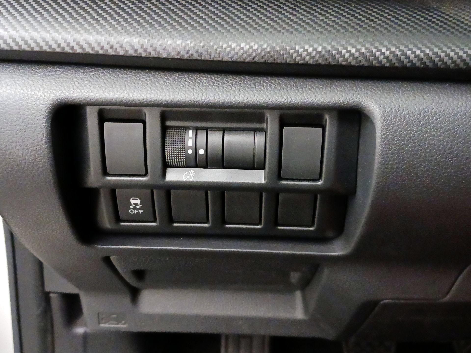 Thumbnail: 2018 Subaru Crosstrek - 13