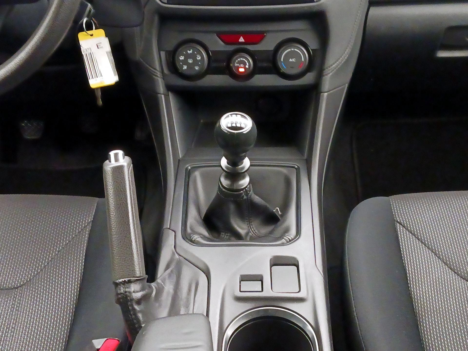 Thumbnail: 2018 Subaru Crosstrek - 16