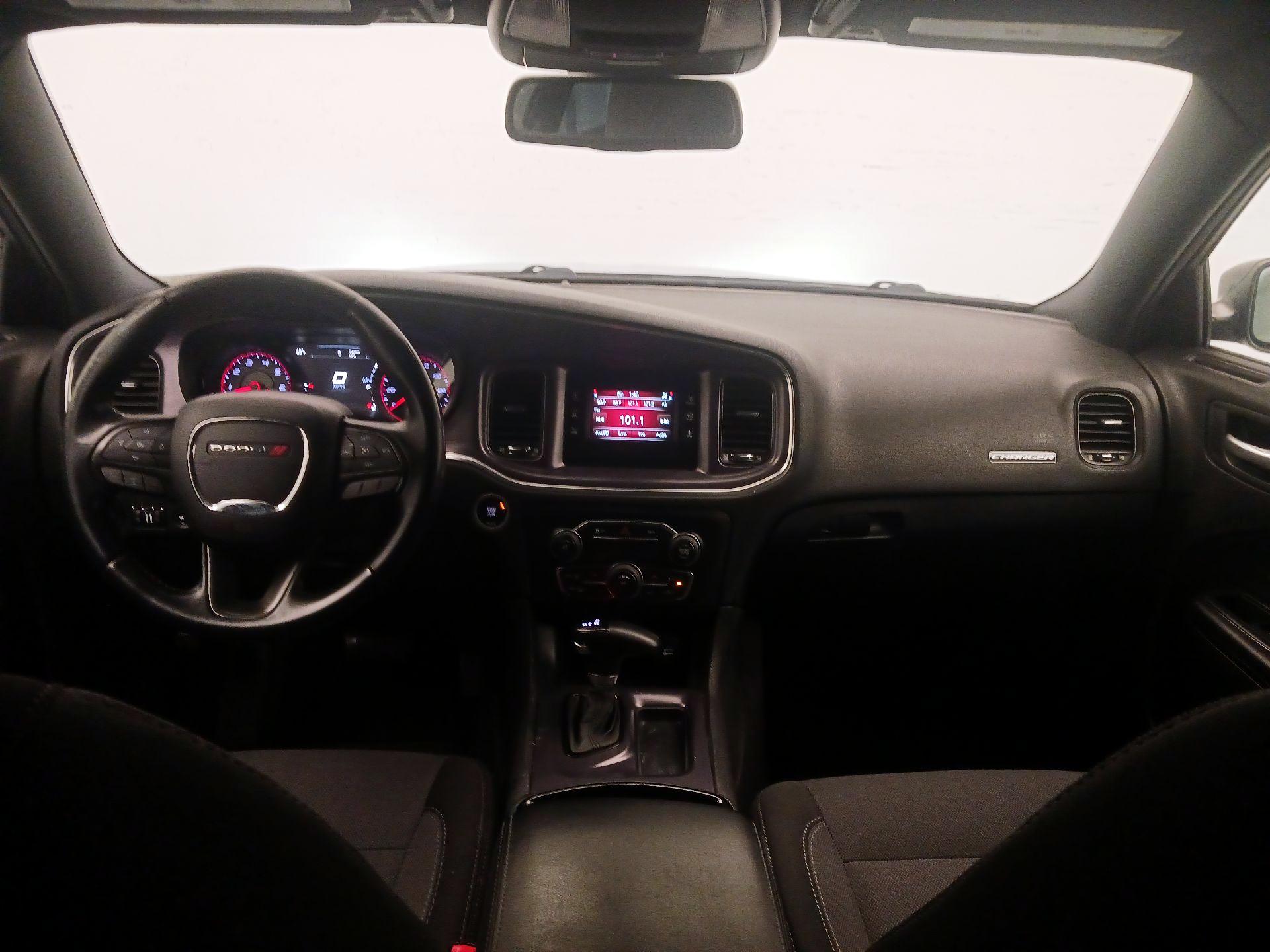 Thumbnail: 2016 Dodge Charger - 9