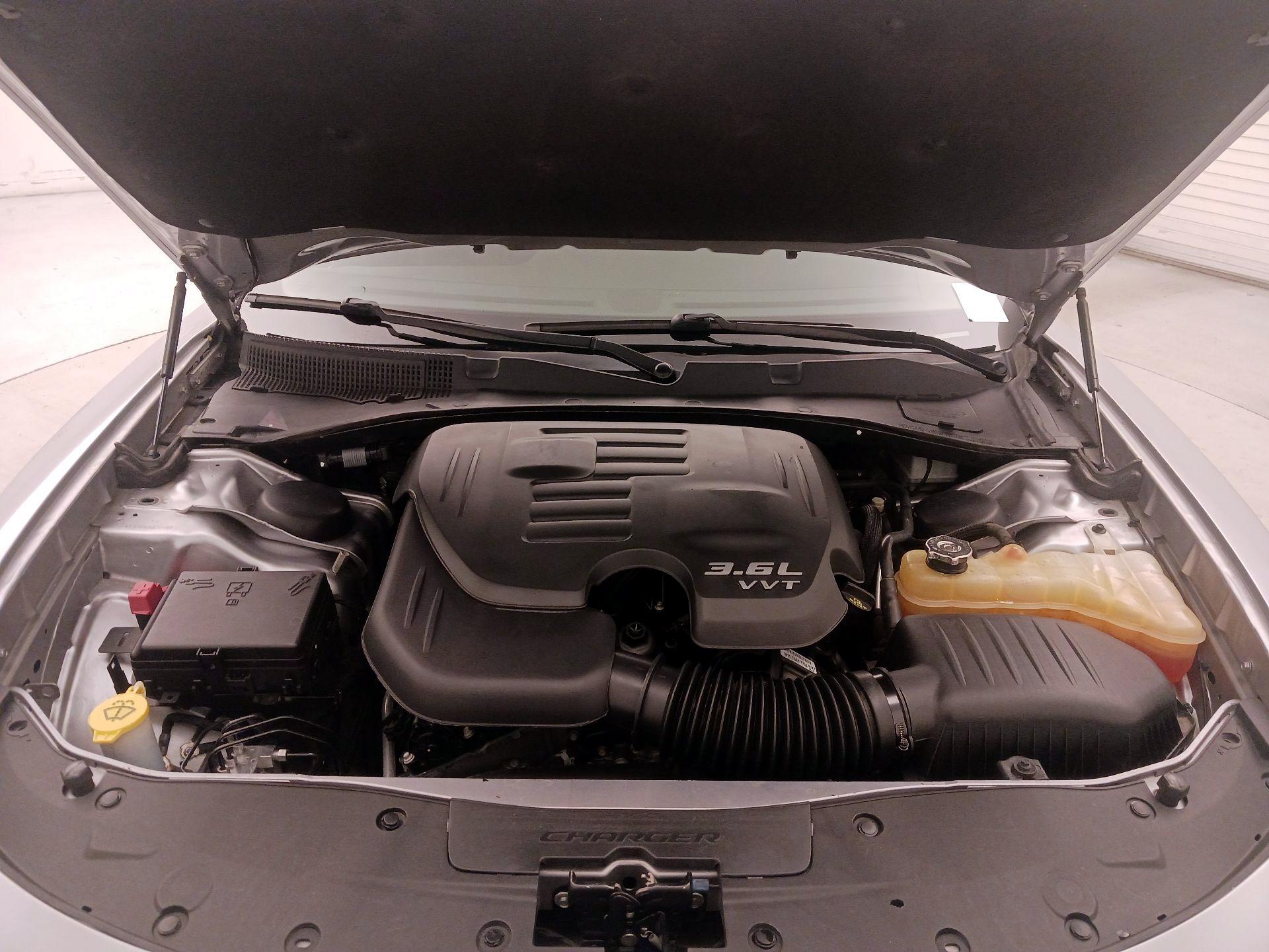 Thumbnail: 2016 Dodge Charger - 19