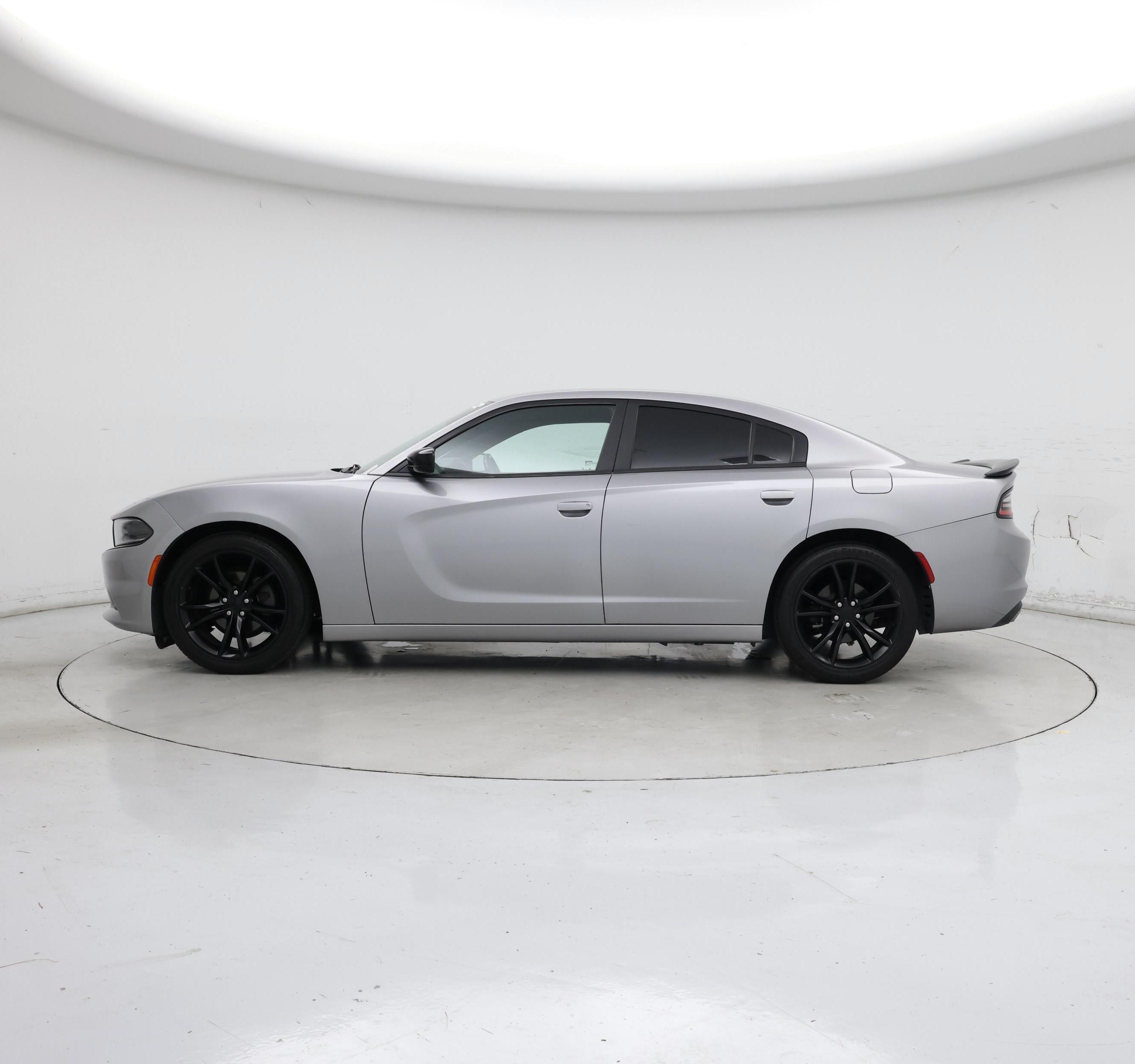 Thumbnail: 2016 Dodge Charger - 3