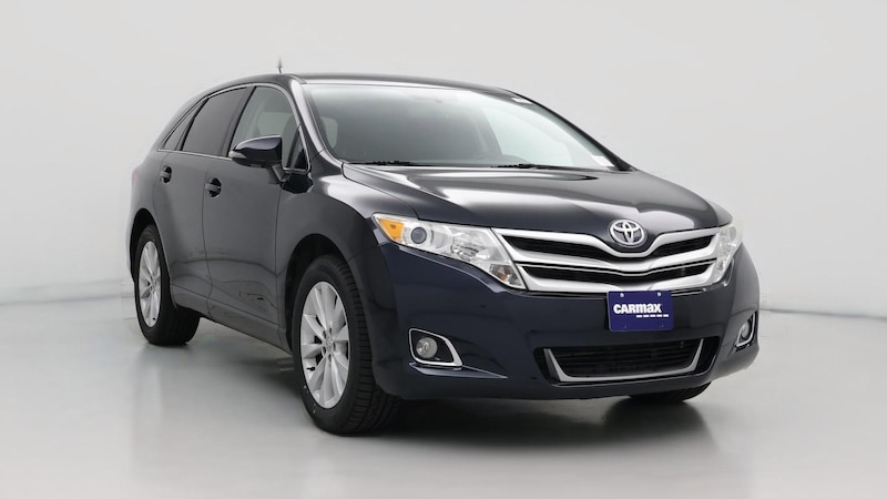 2015 Toyota Venza LE Hero Image