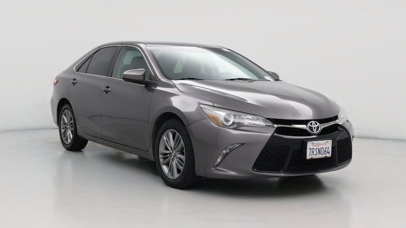 2016 Toyota Camry SE Hero Image