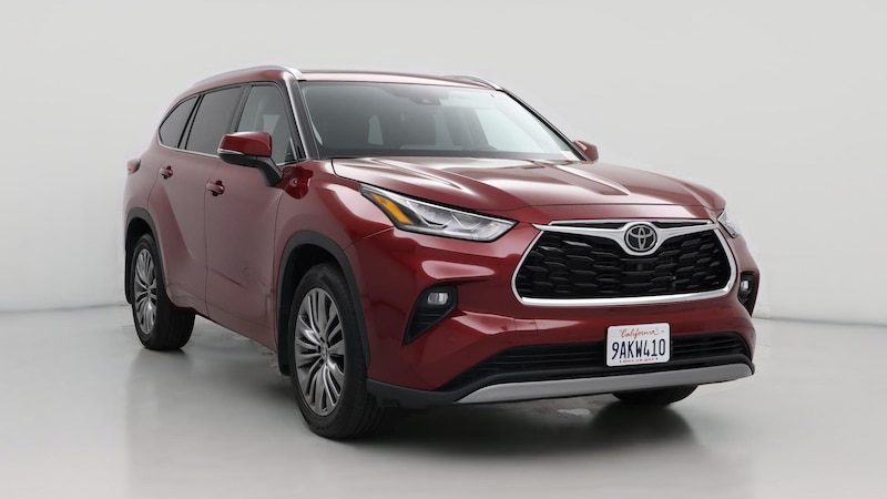 2022 Toyota Highlander Platinum Hero Image